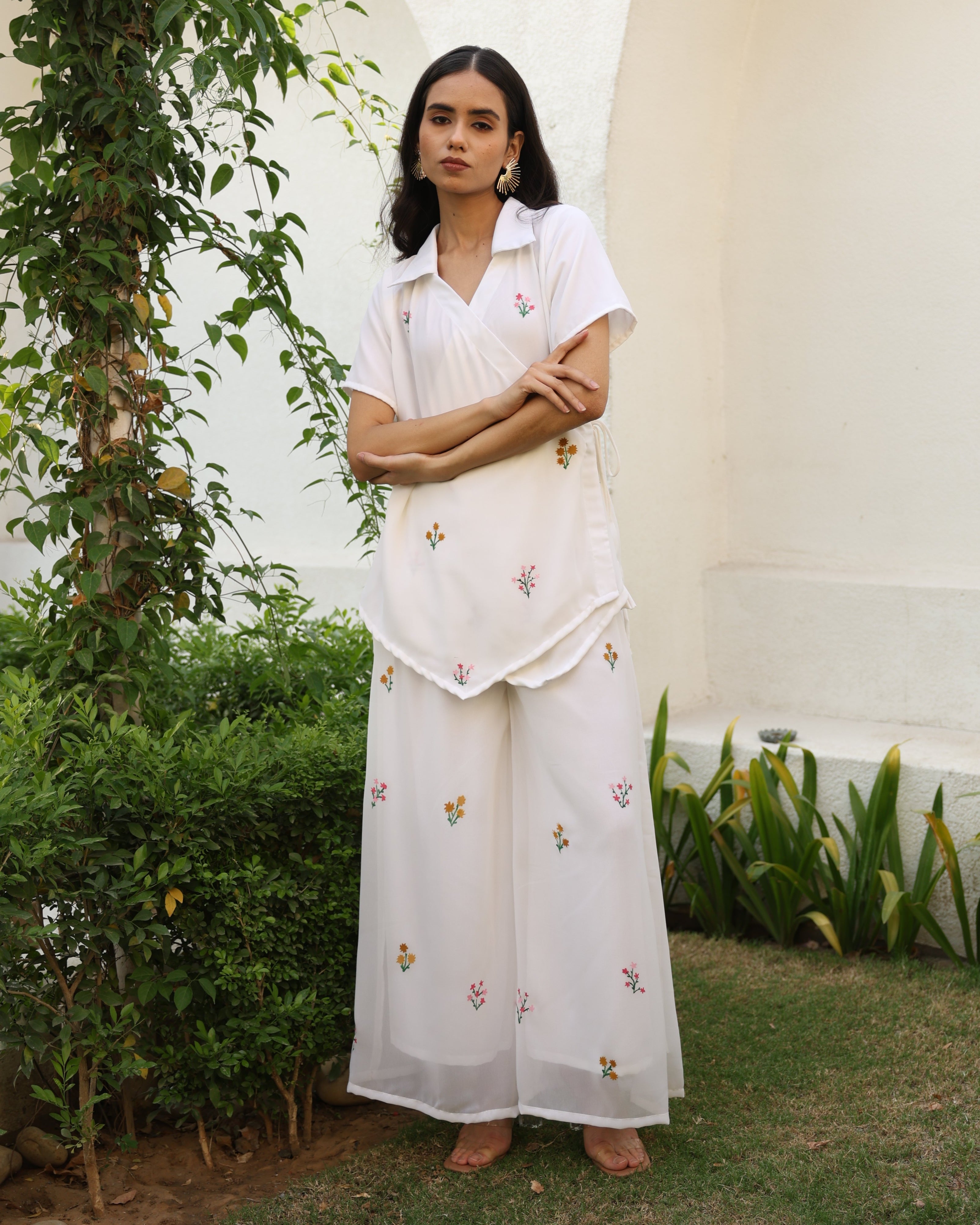 Elle White Floral Cord Set