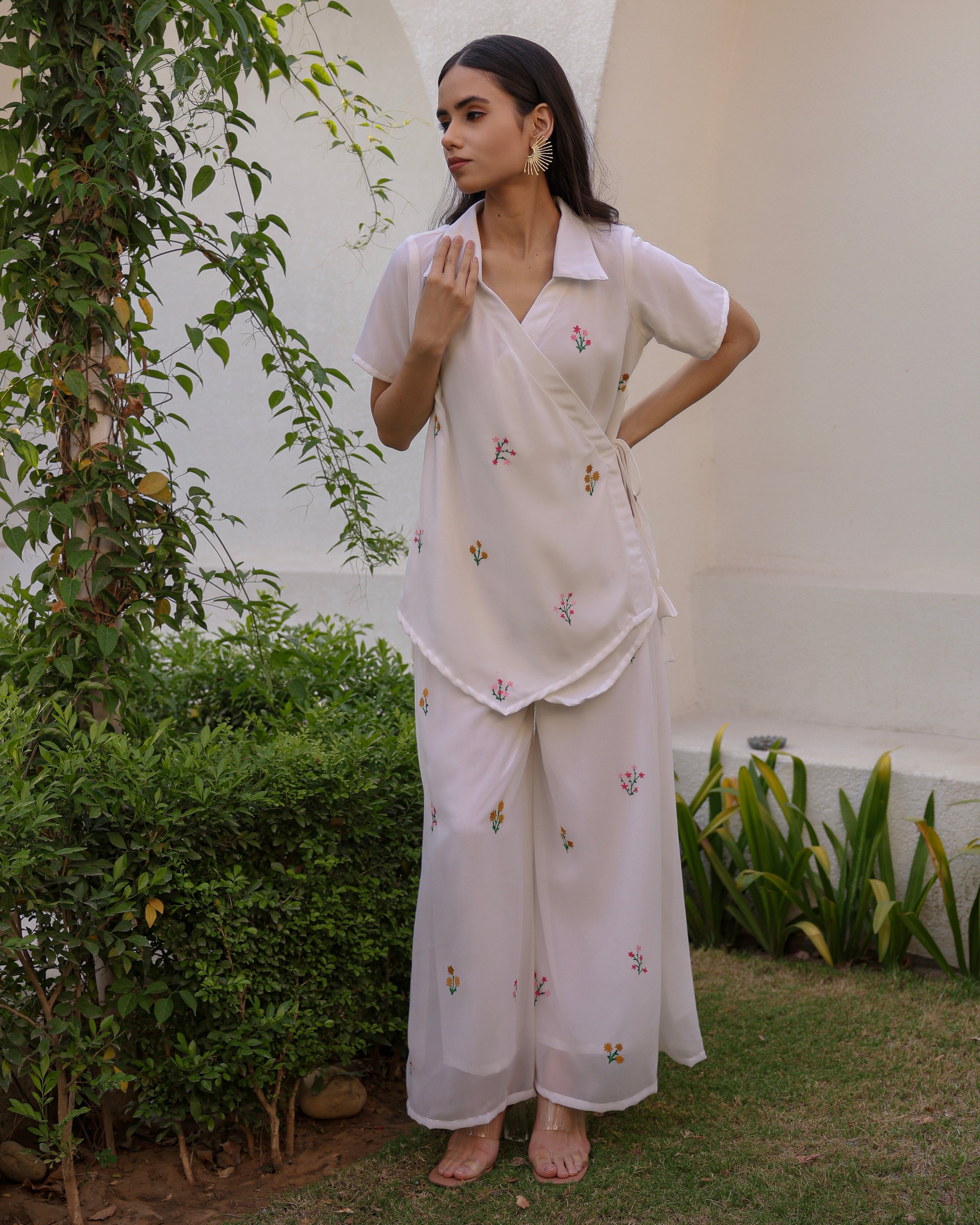 Elle White Floral Cord Set