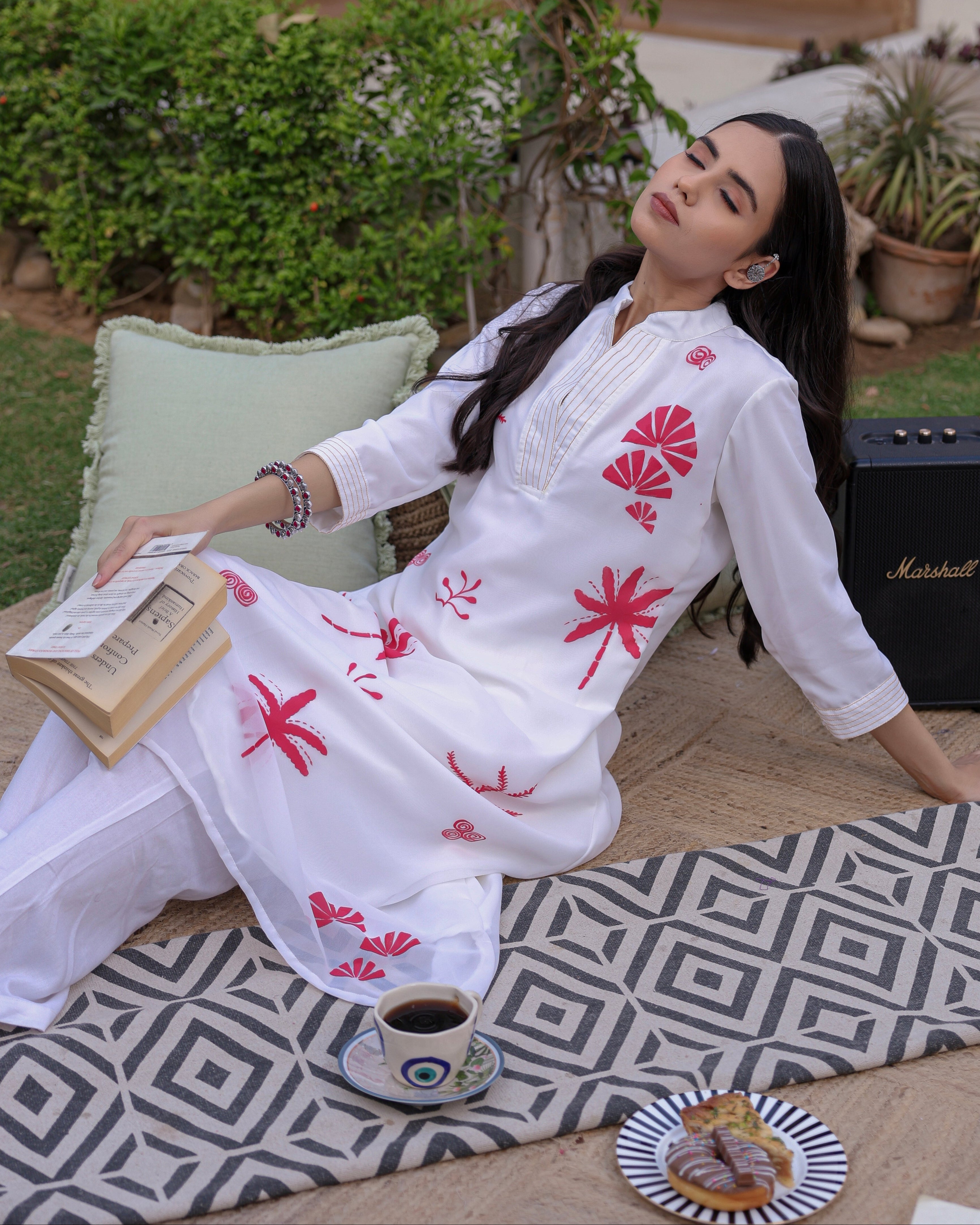 Jazzy White Kurta Set