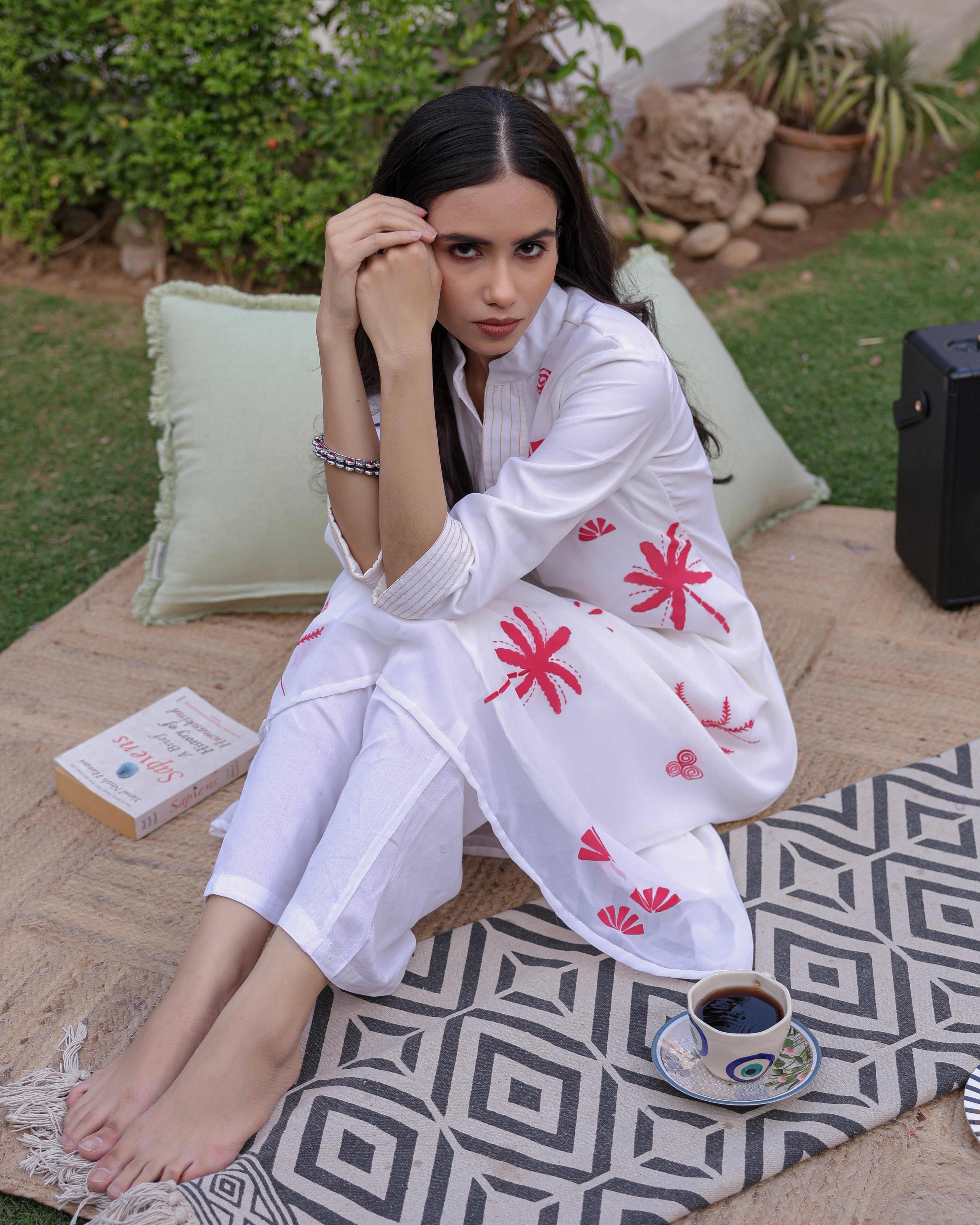 Jazzy White Kurta Set