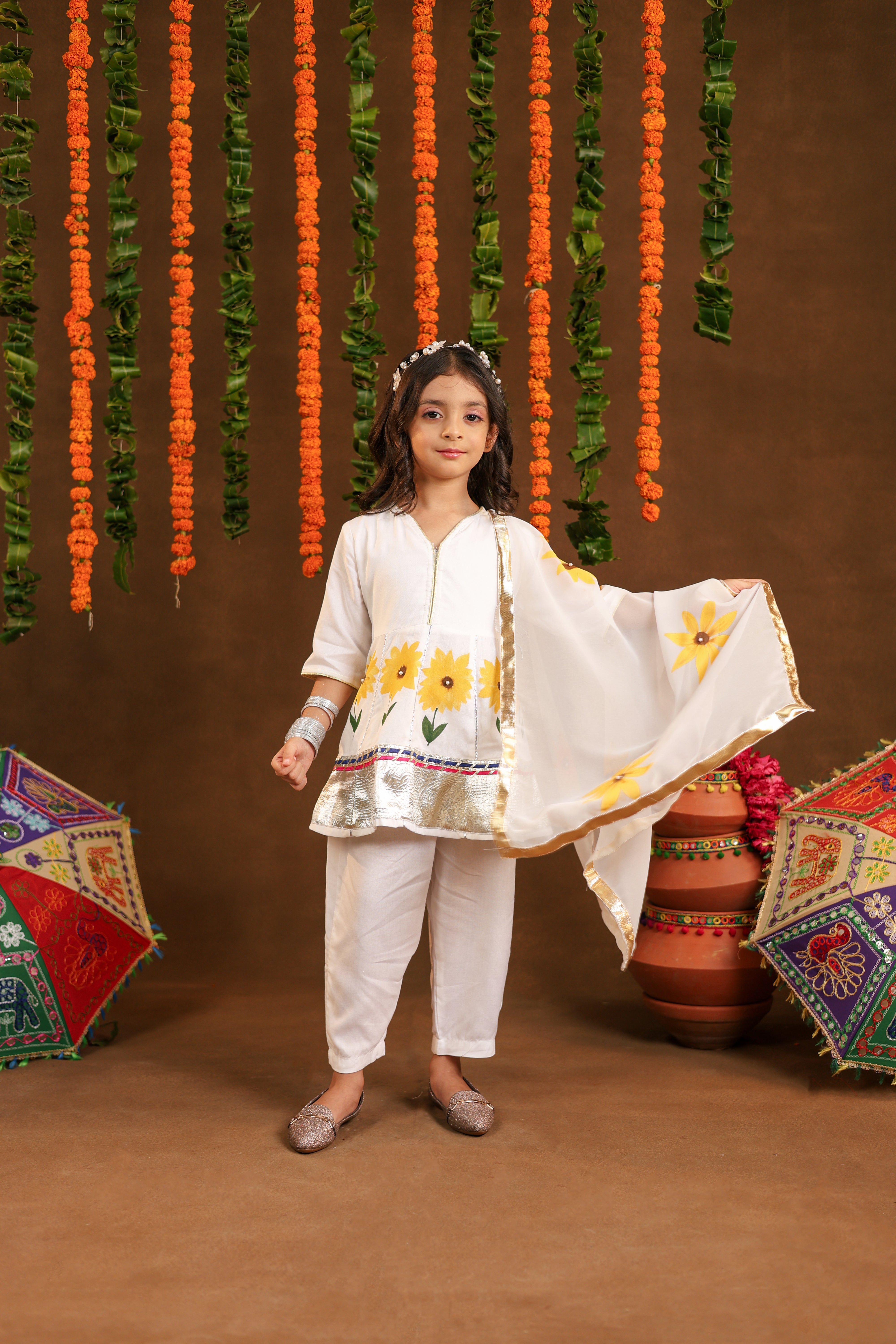 White Sunflower Suit Set