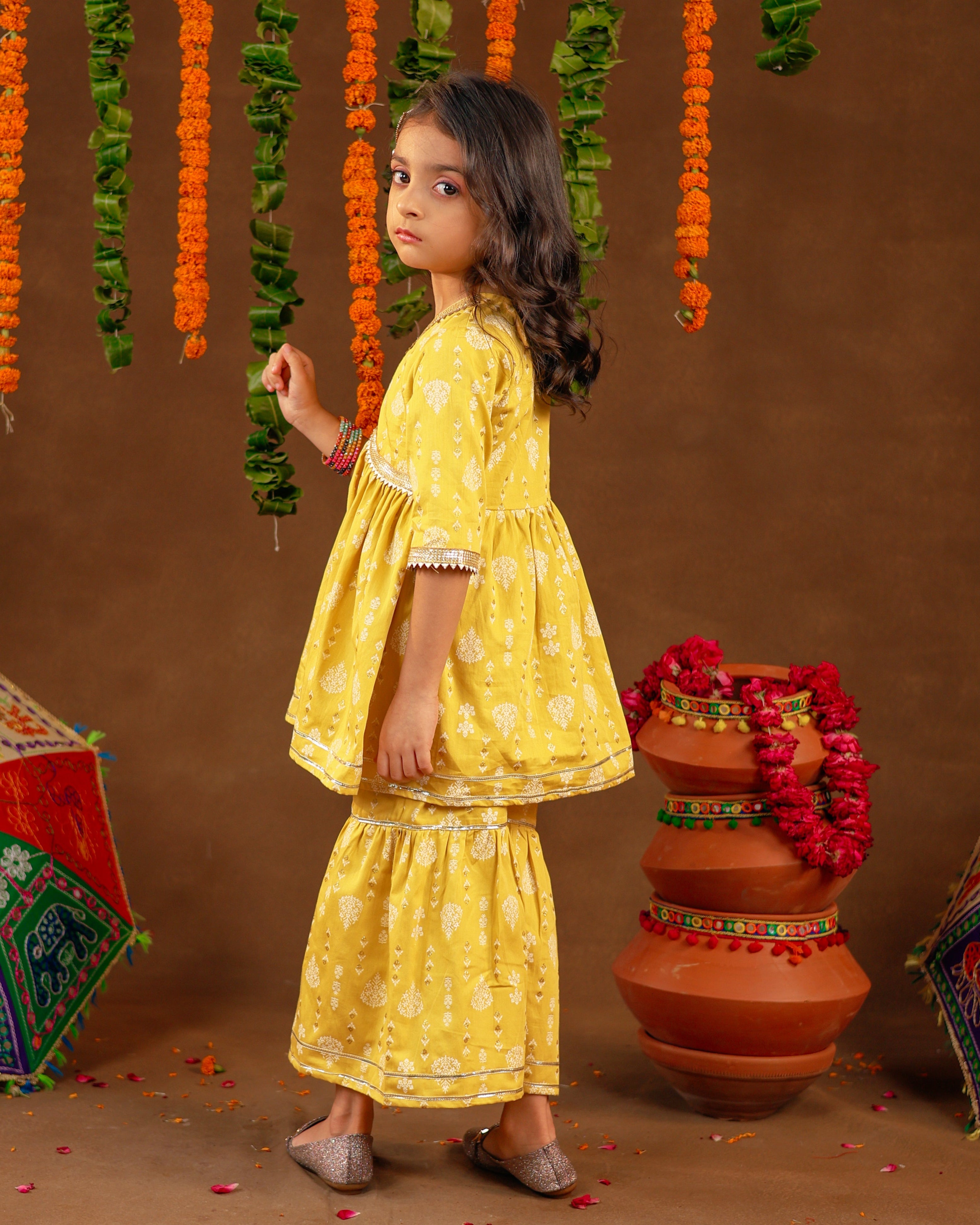 Kids Yellow Printed Suit Set