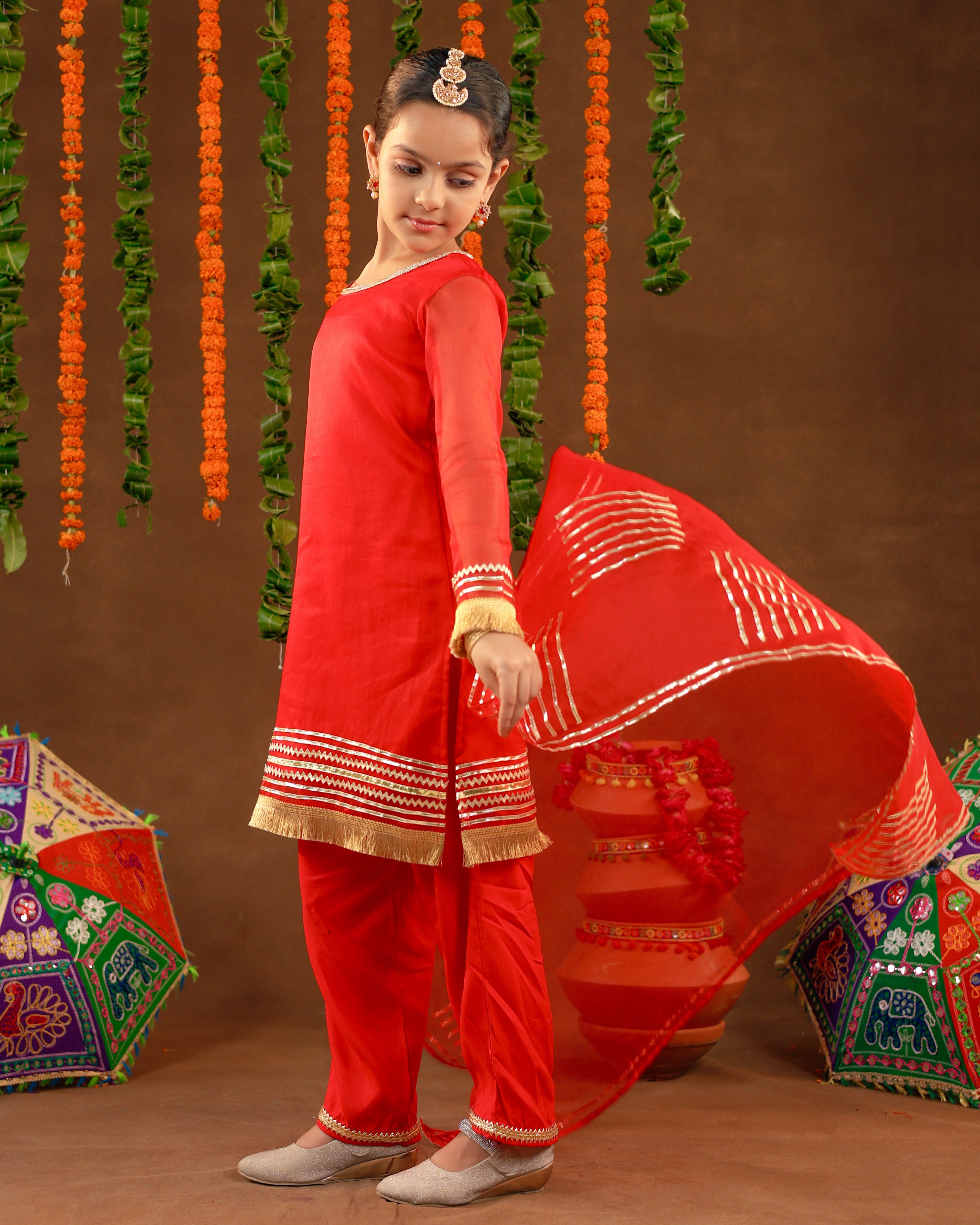 Red Rangrez Suit Set