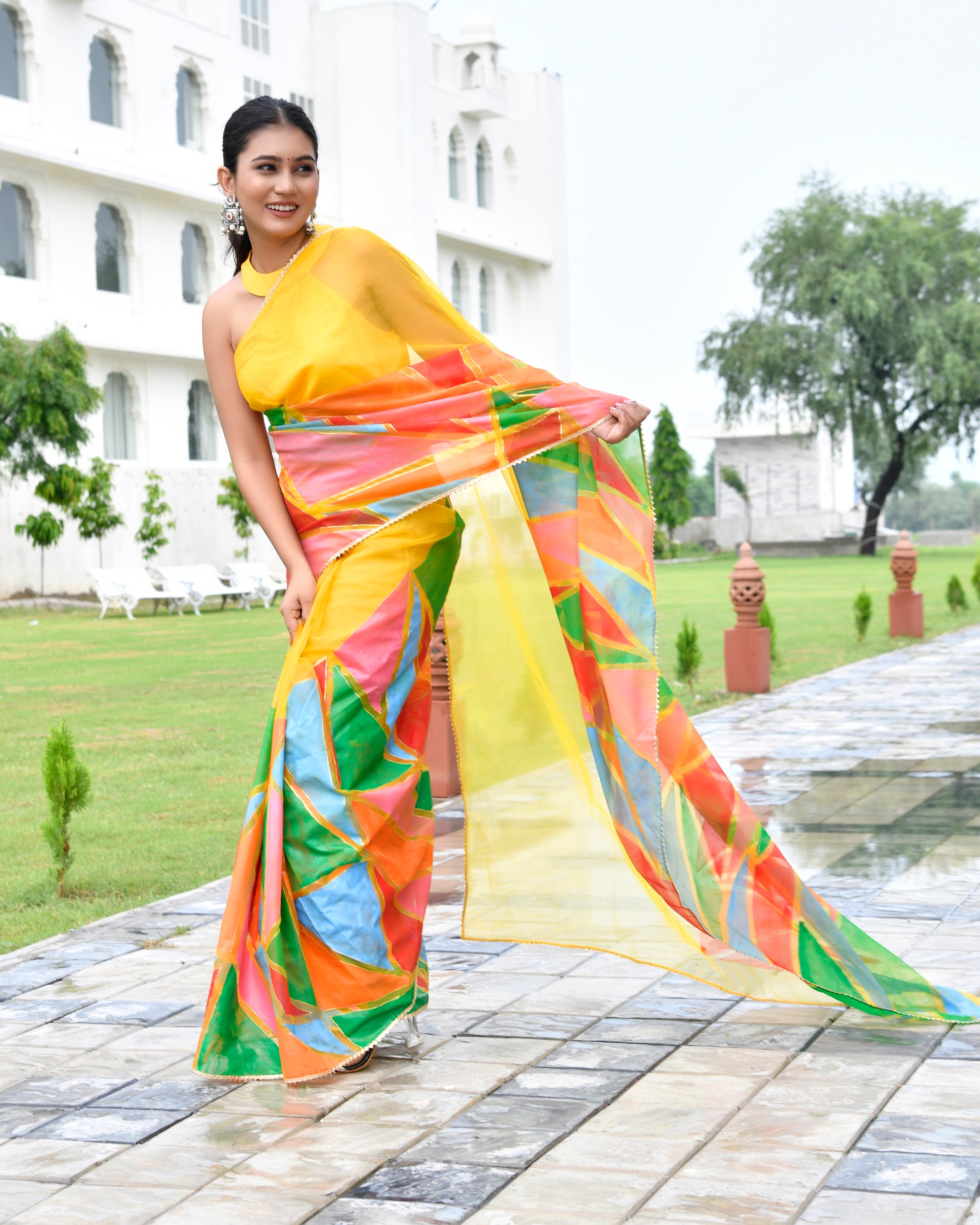Resha Yellow Multicoloured Saree