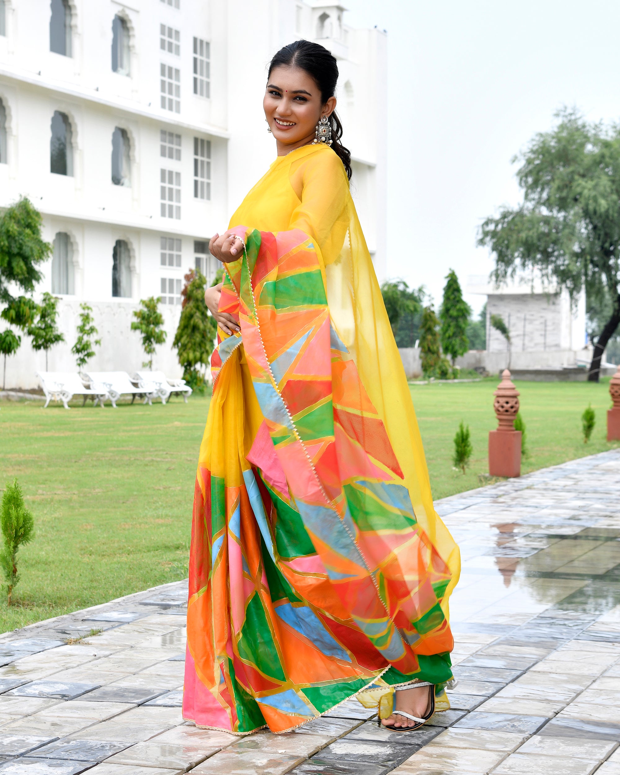 Resha Yellow Multicoloured Saree