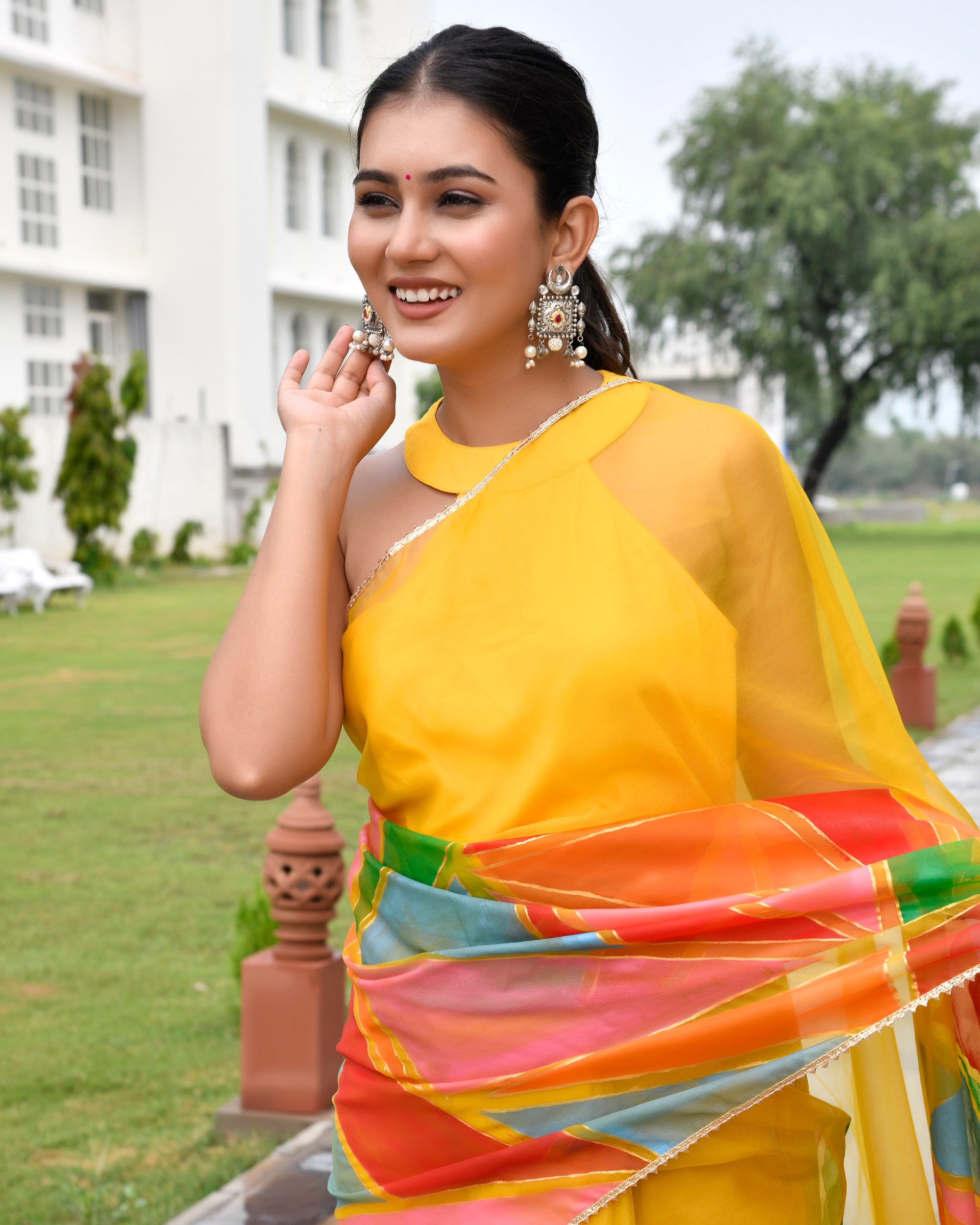 Resha Yellow Multicoloured Saree
