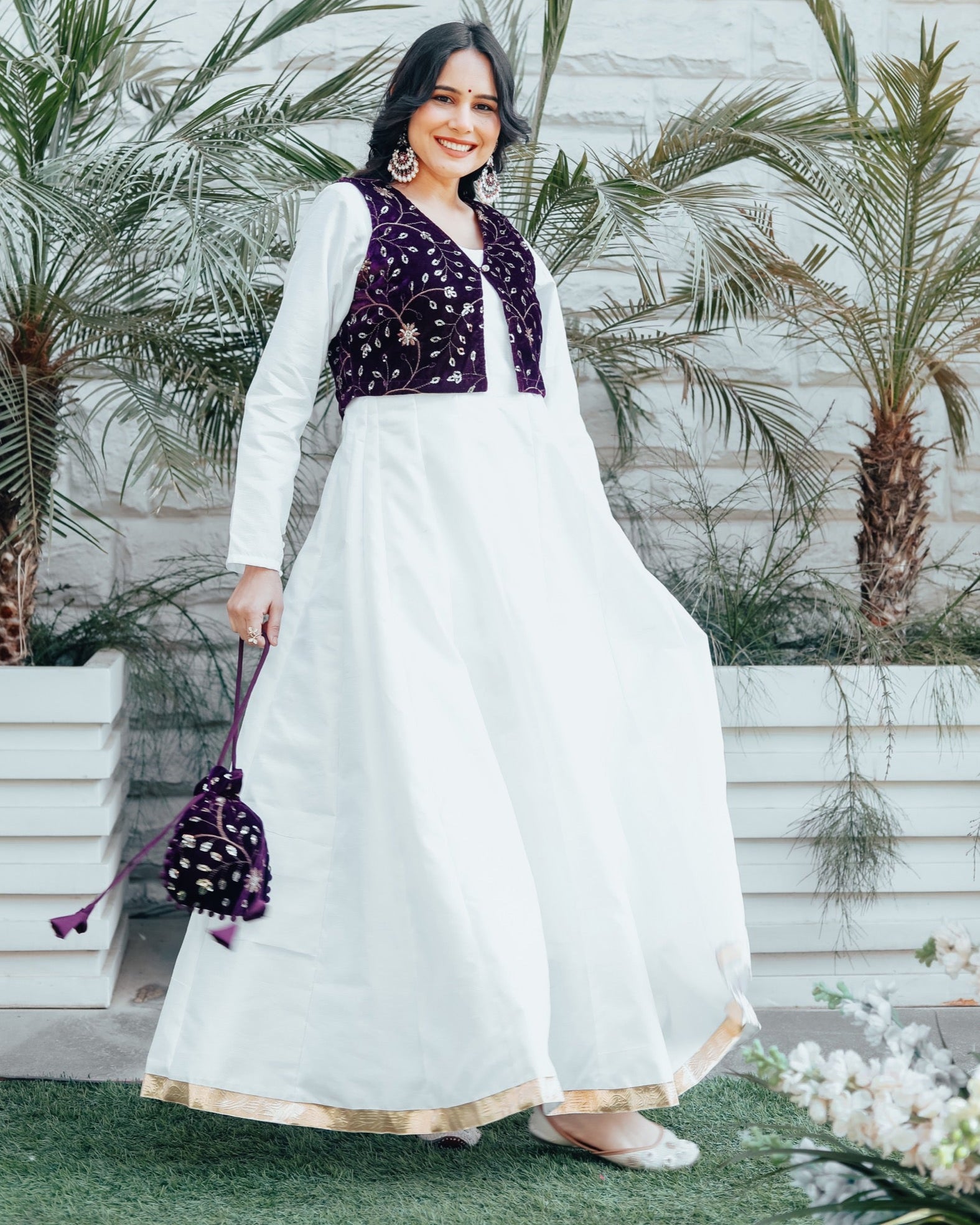 Heily White Purple Gown With Potli