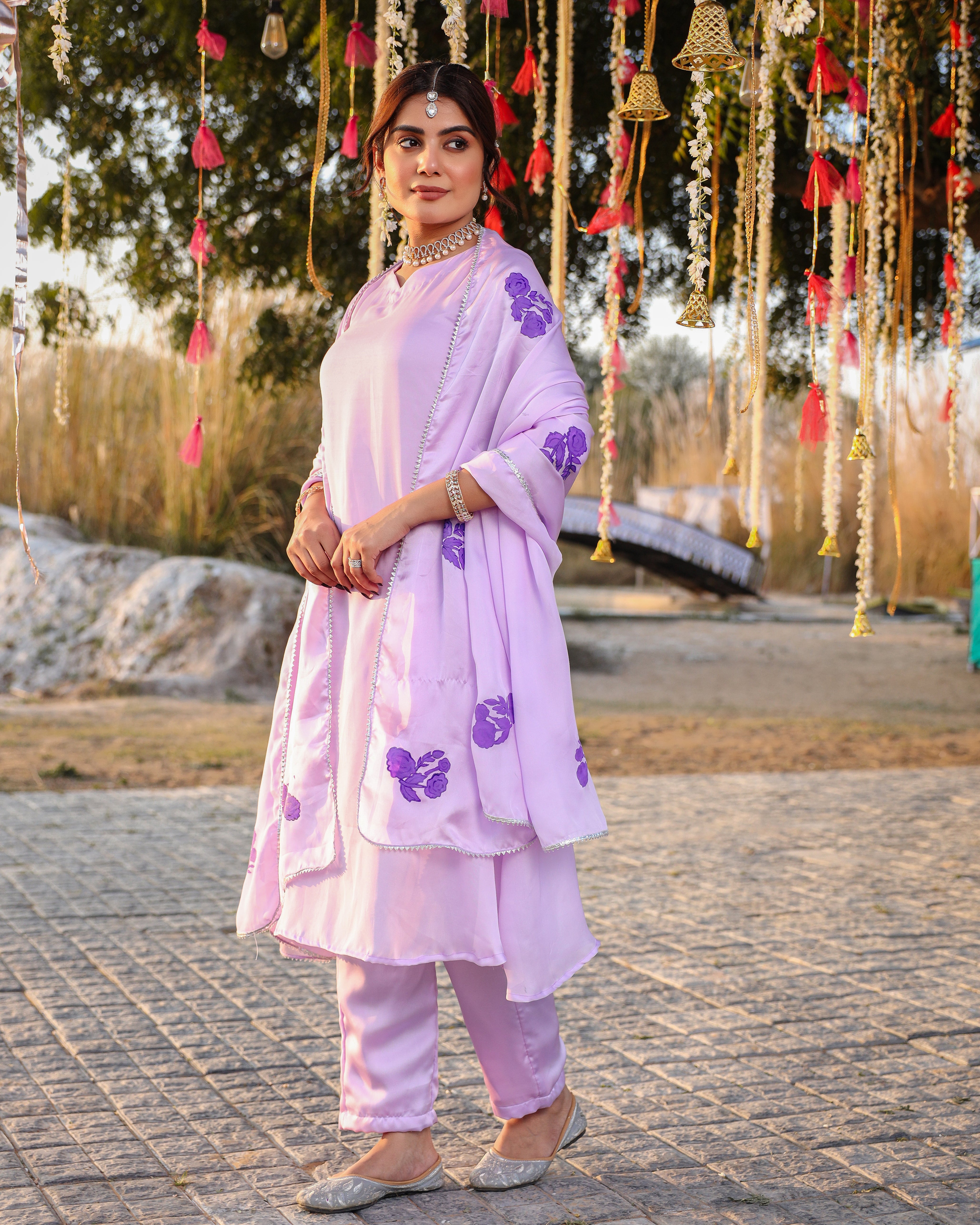 Alena Levender Handpainted Suit Set