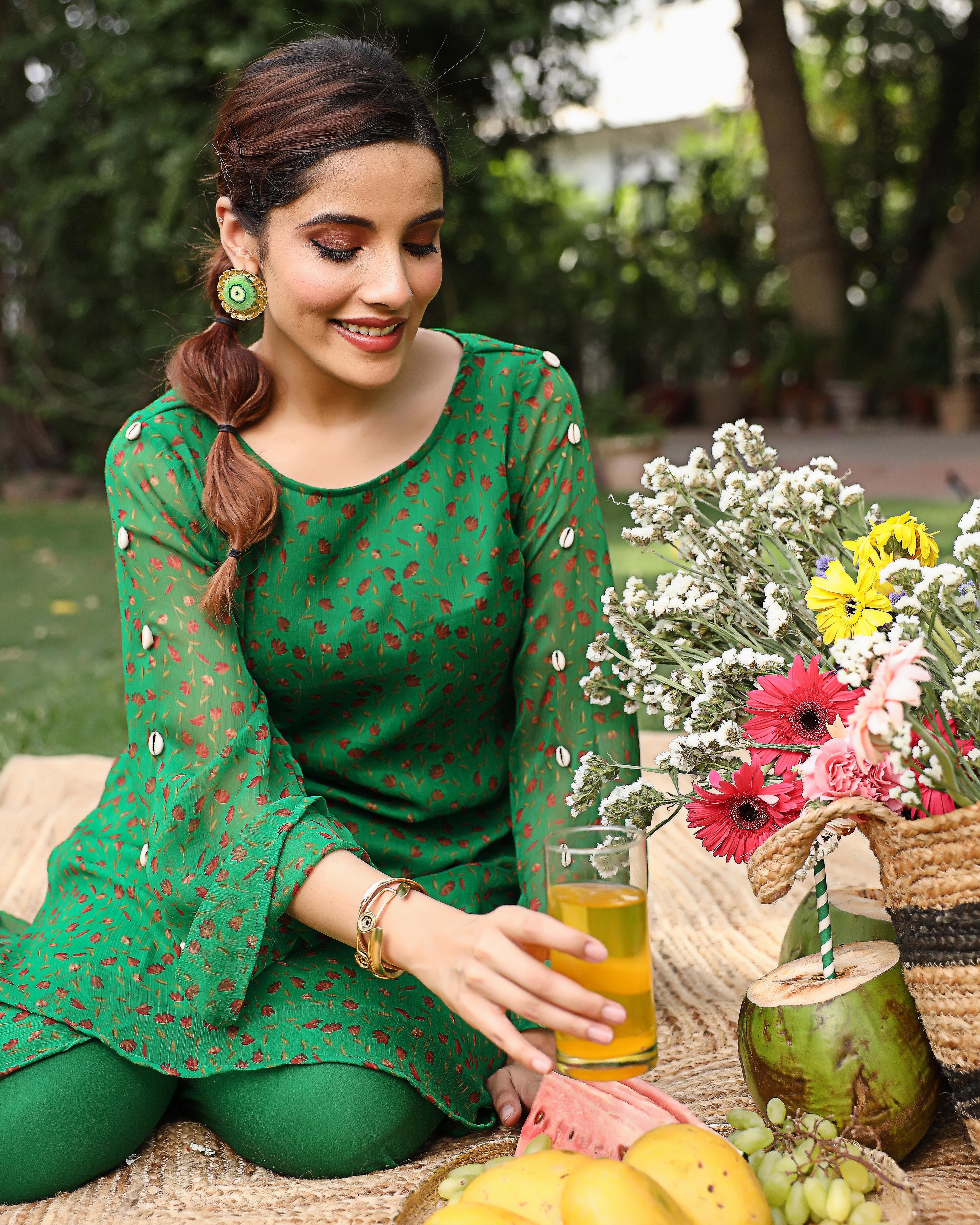 Brilliant Green Kurta Set