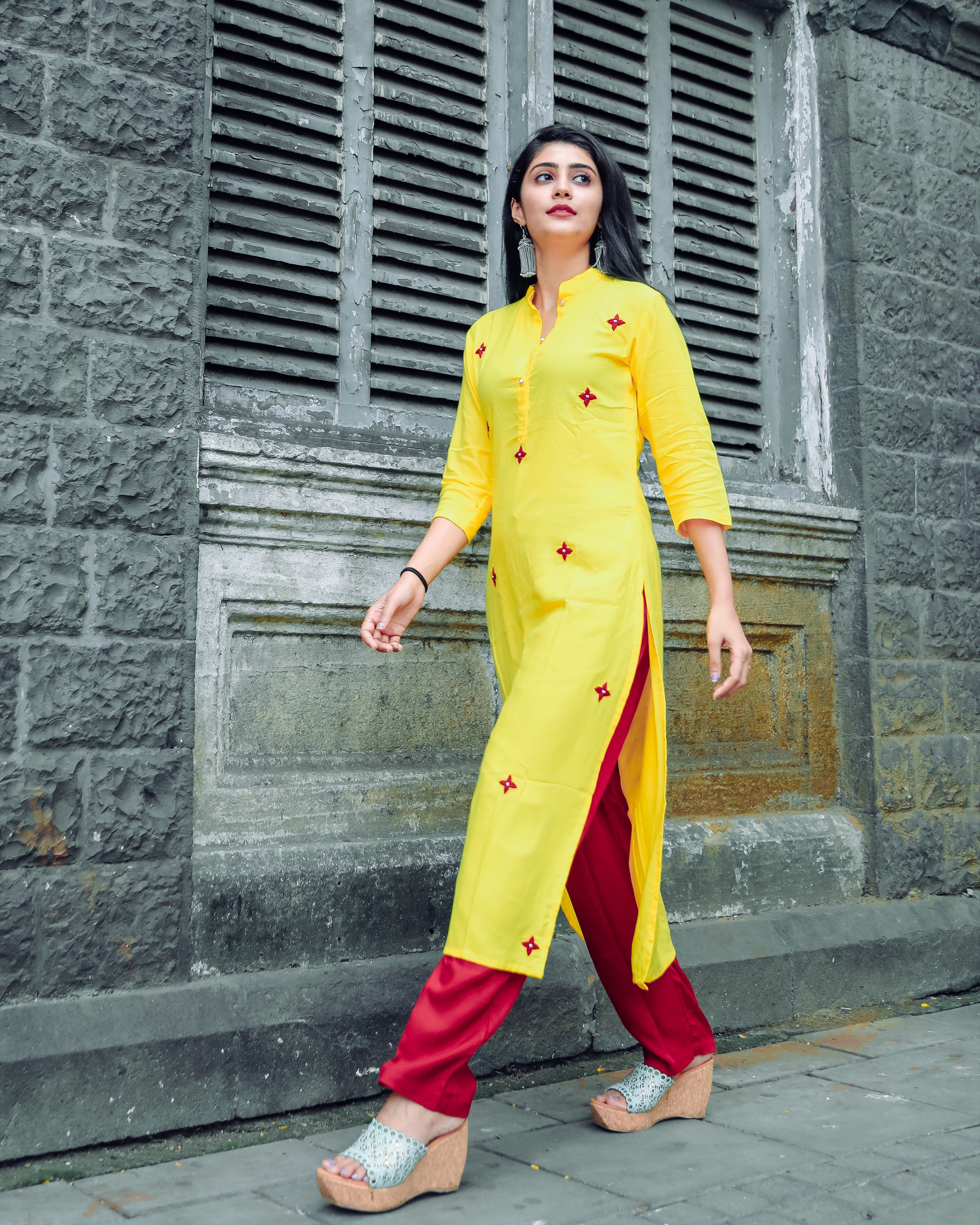 Kesariya peela handwork kurta set