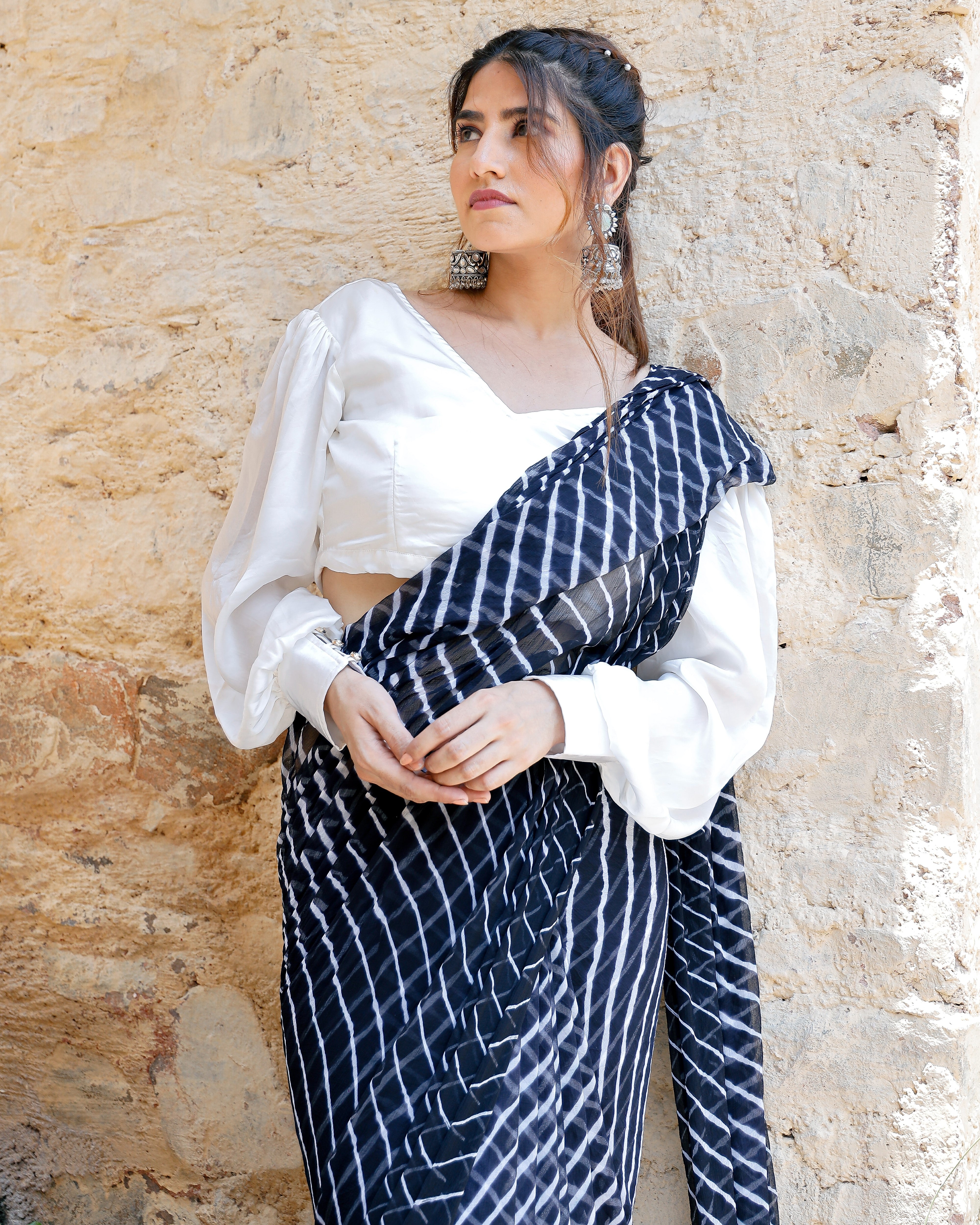 Black Embellished Leheriya saree