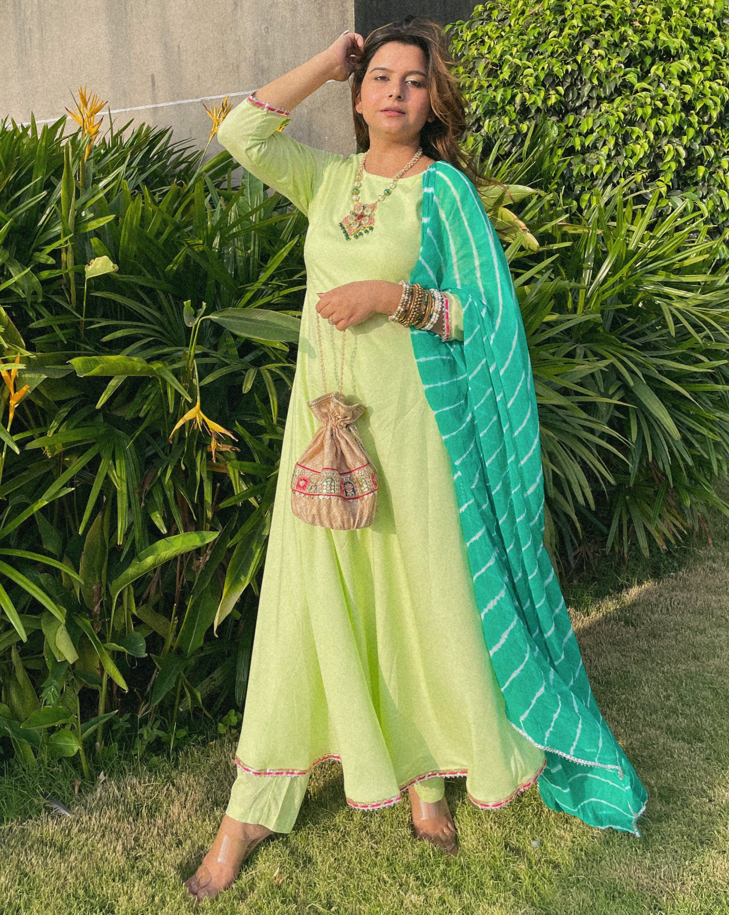 Pista green suit set