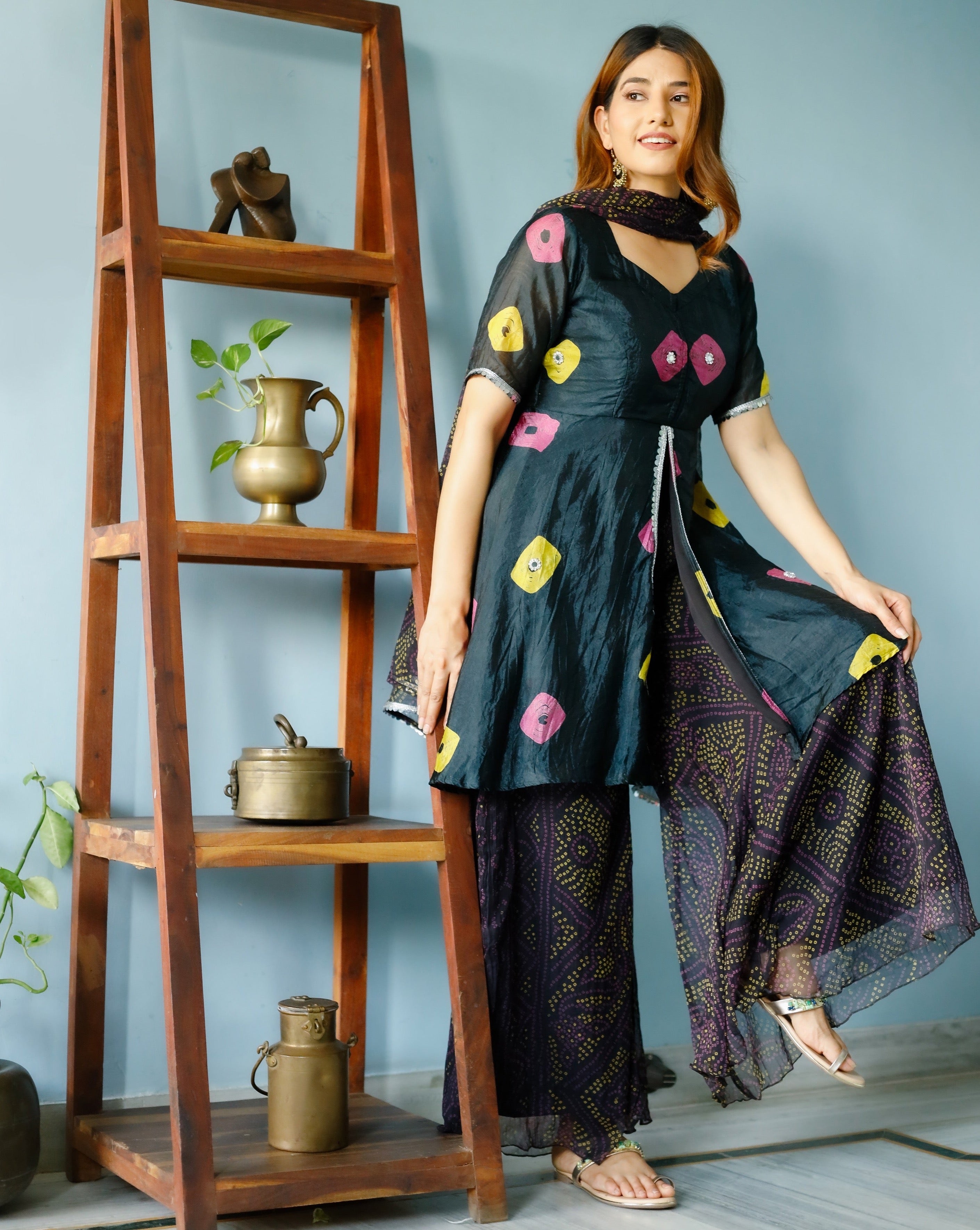 Terk Black Bandhej Suit Set