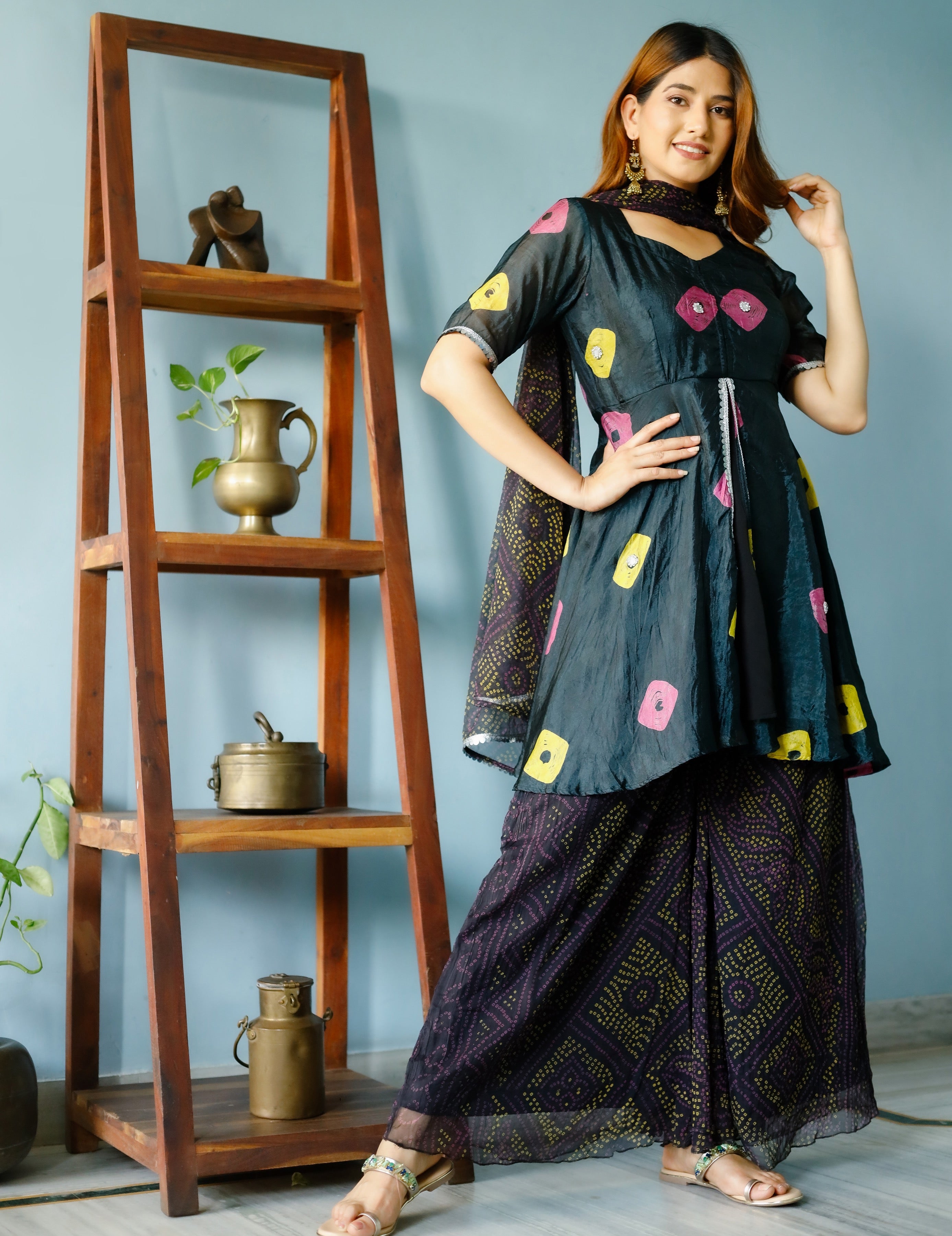 Terk Black Bandhej Suit Set