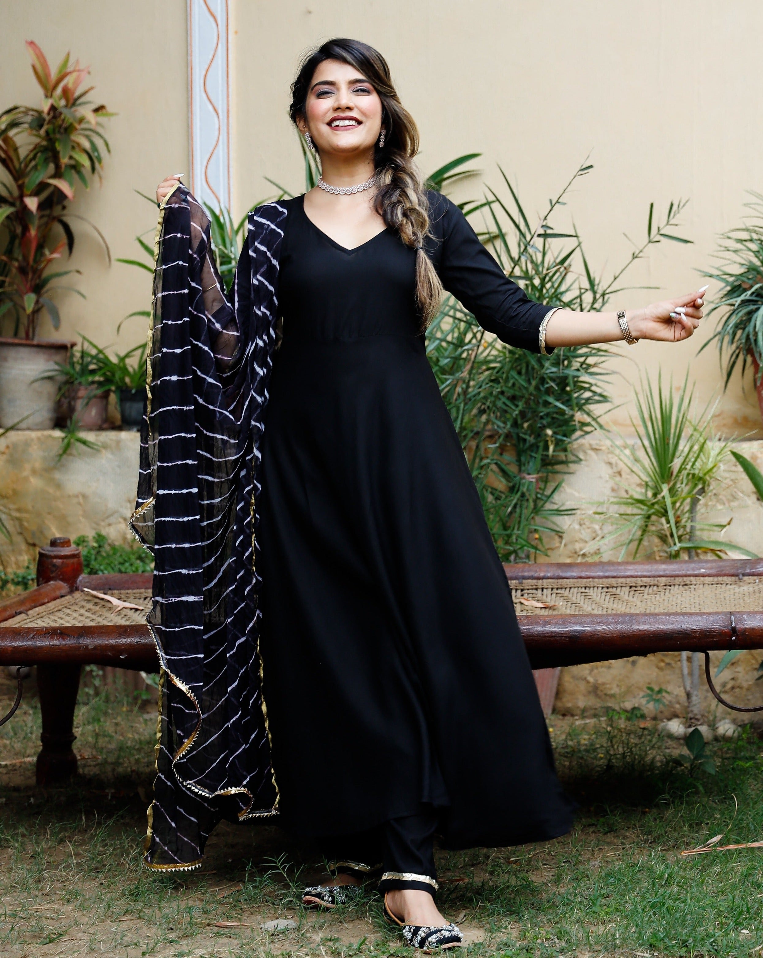 Gorgeous Night Black Suit Set