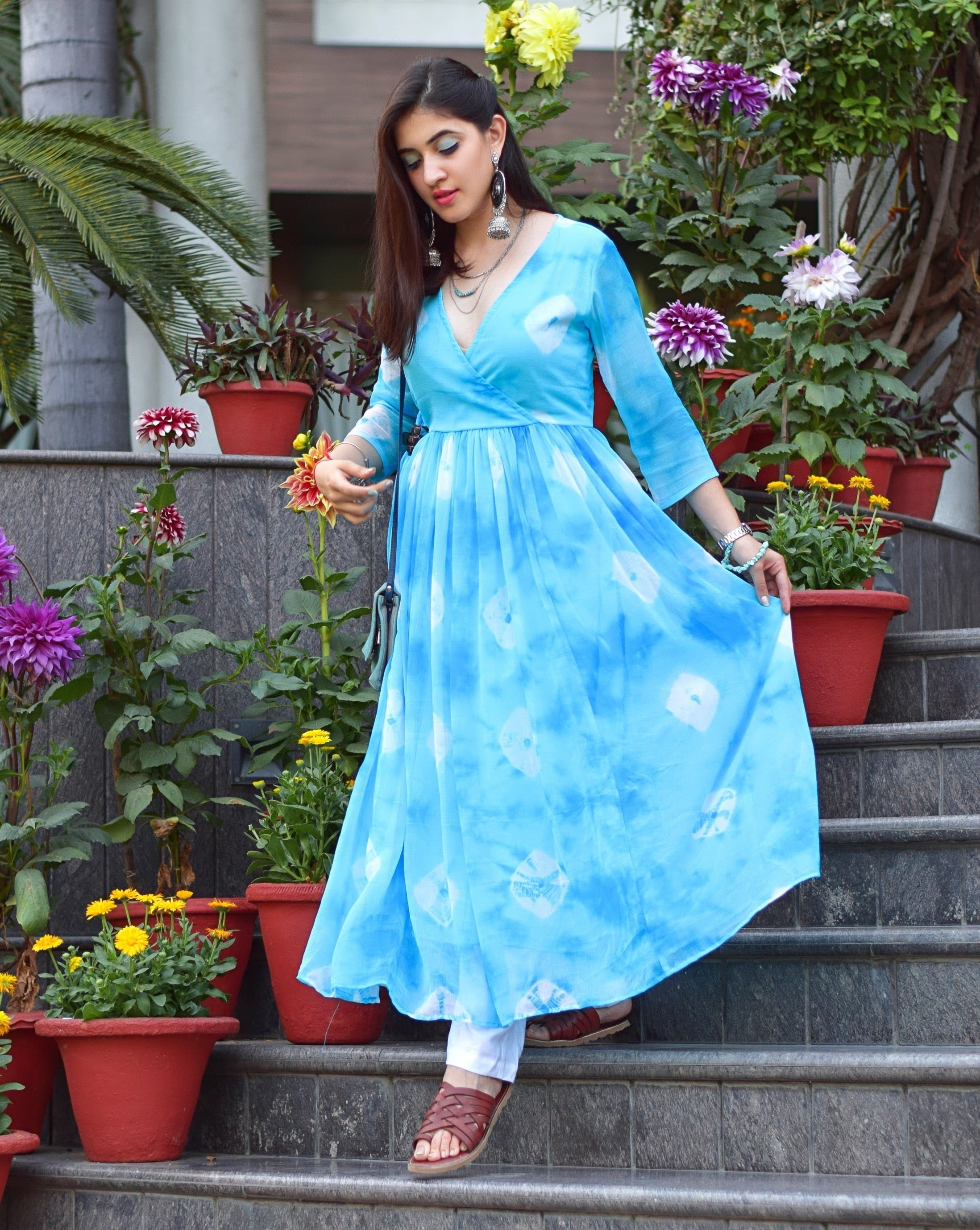 Blue Shade Tie Dye Kurta Set