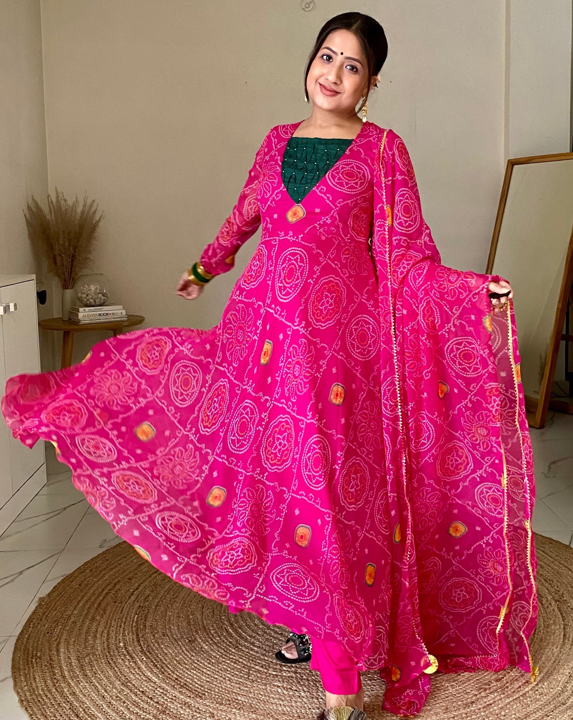 Lilah Rani Bandhej Suit