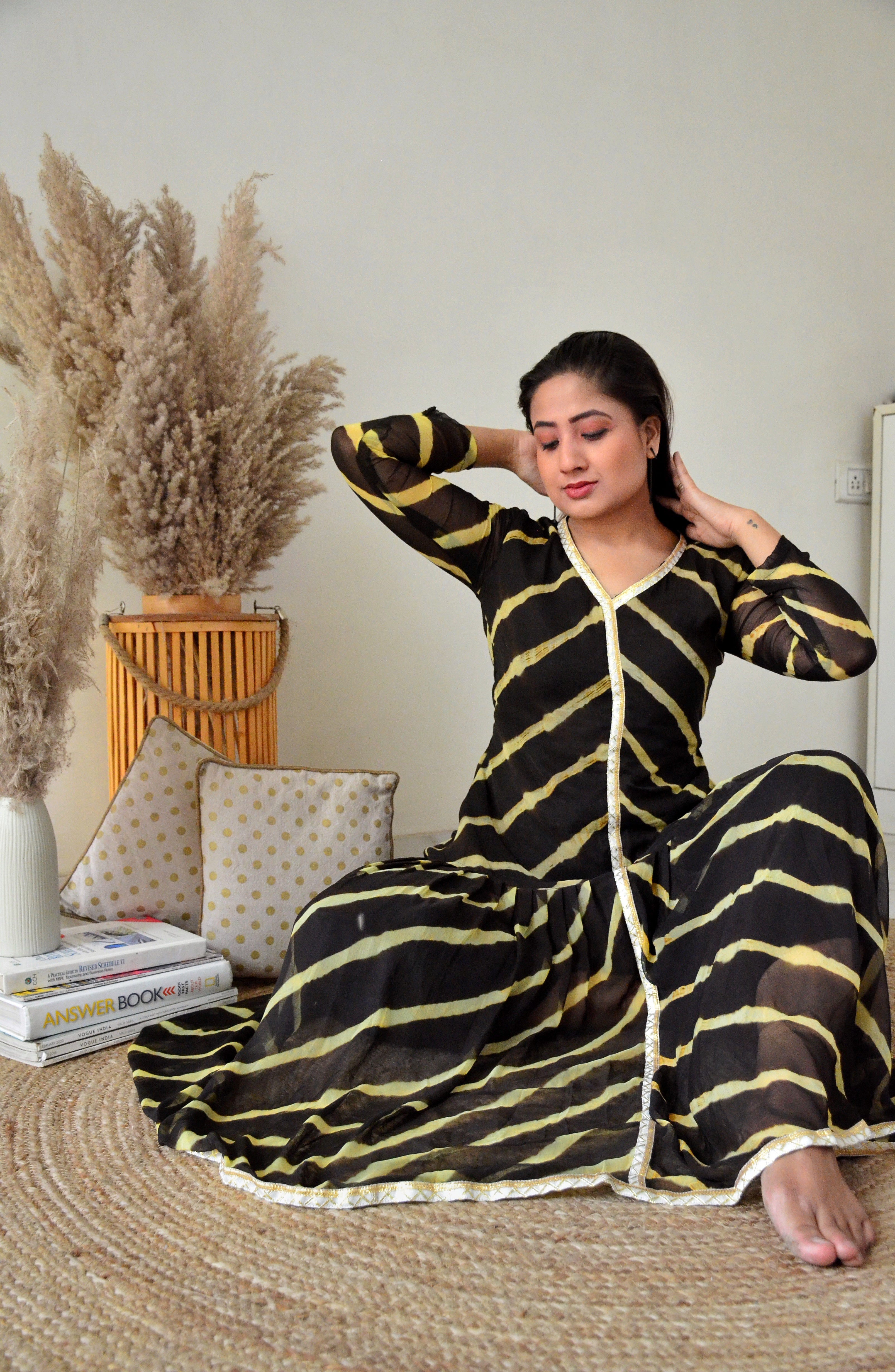 Ash Black Lehariya Kurta Set