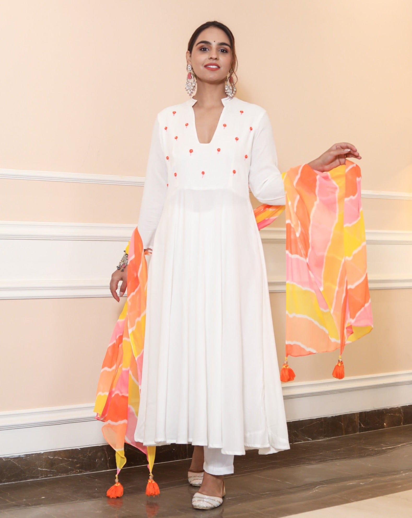 Gauri White Suit Set