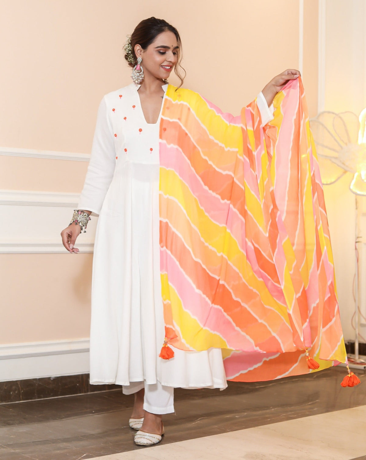 Gauri White Suit Set