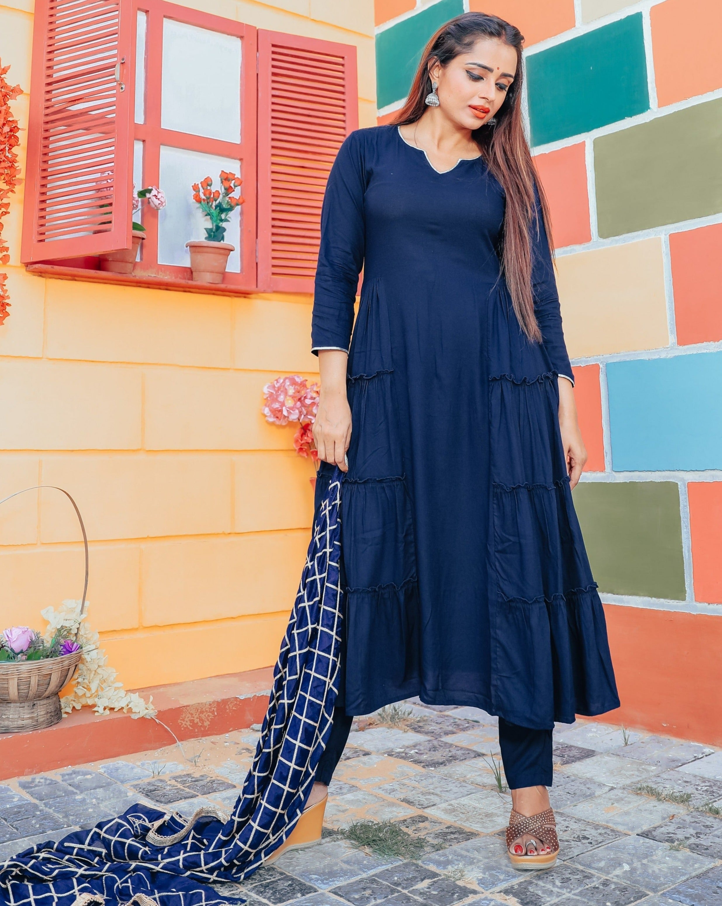 Egyptian Blue Suit Set With Gotta Jaal Dupatta