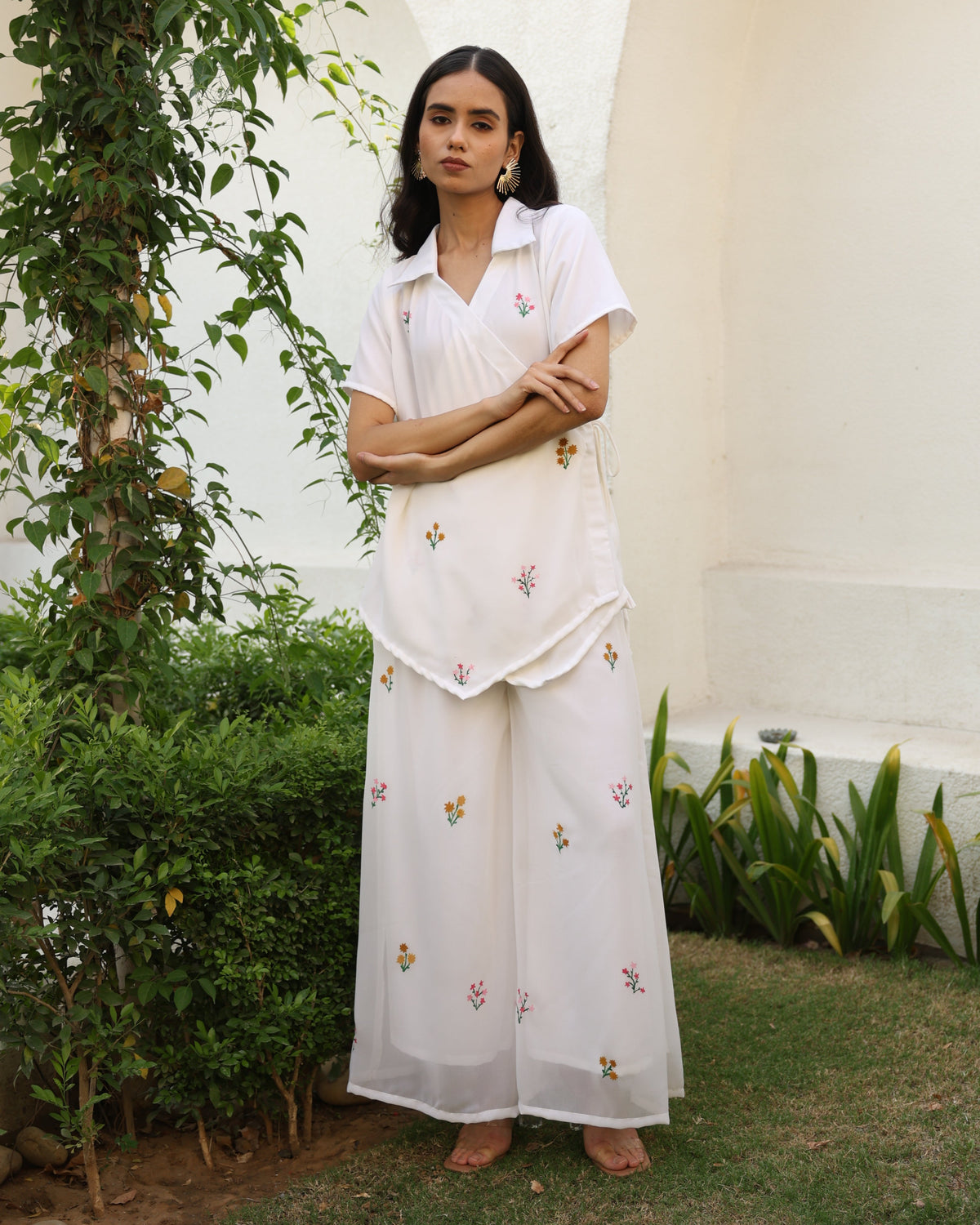 Elle White Floral Cord Set