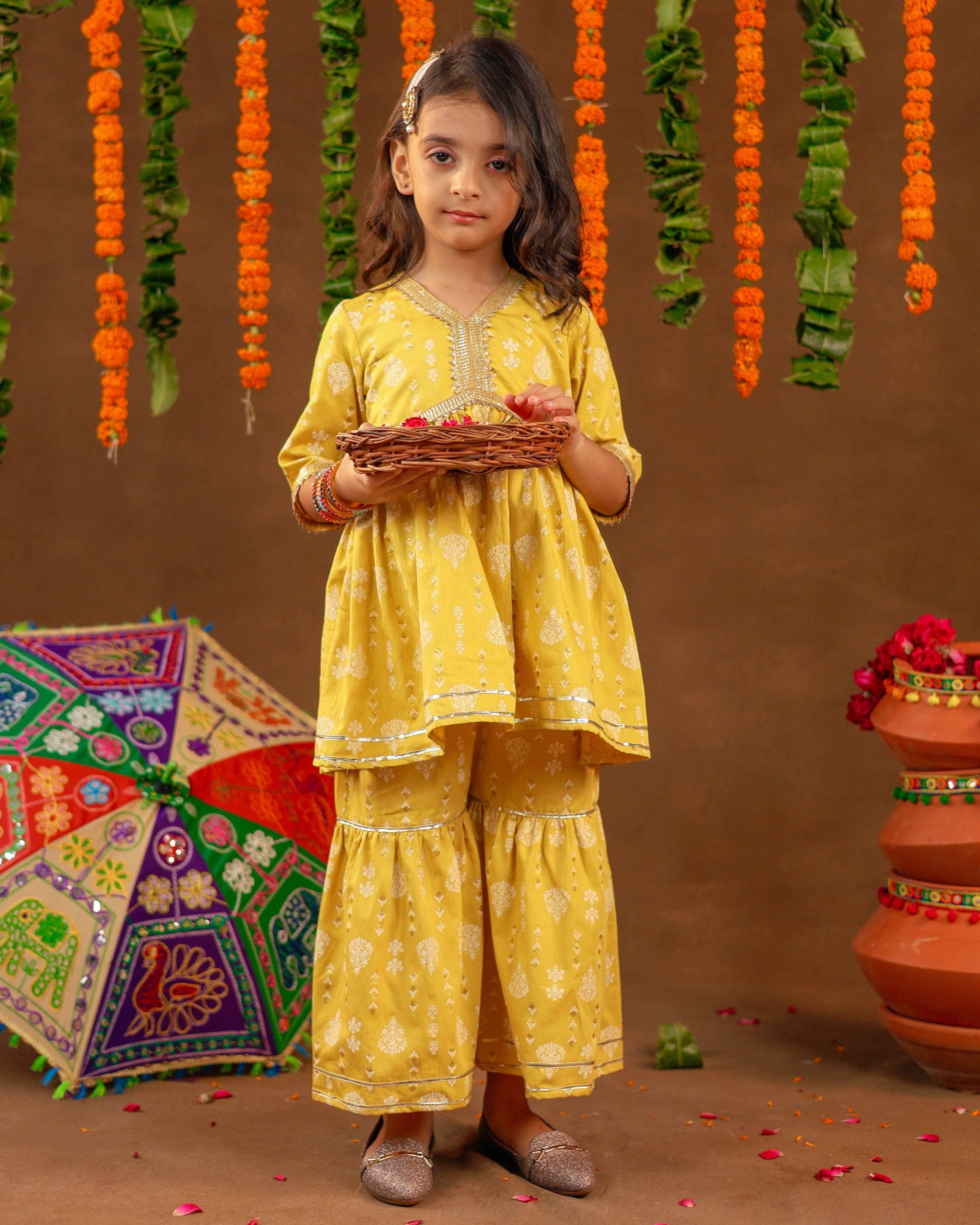 Kids Yellow Printed Suit Set
