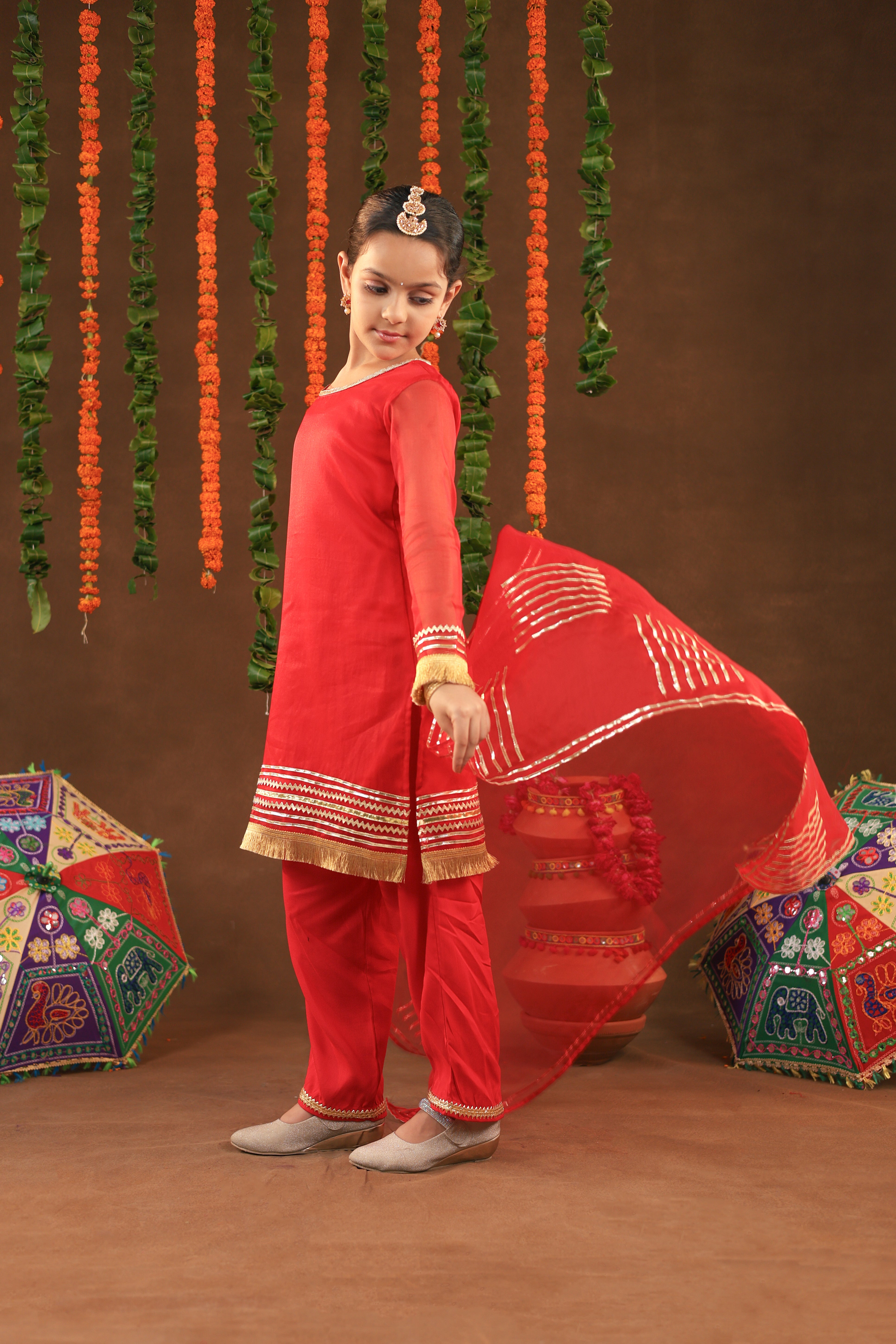 Red Rangrez Suit Set