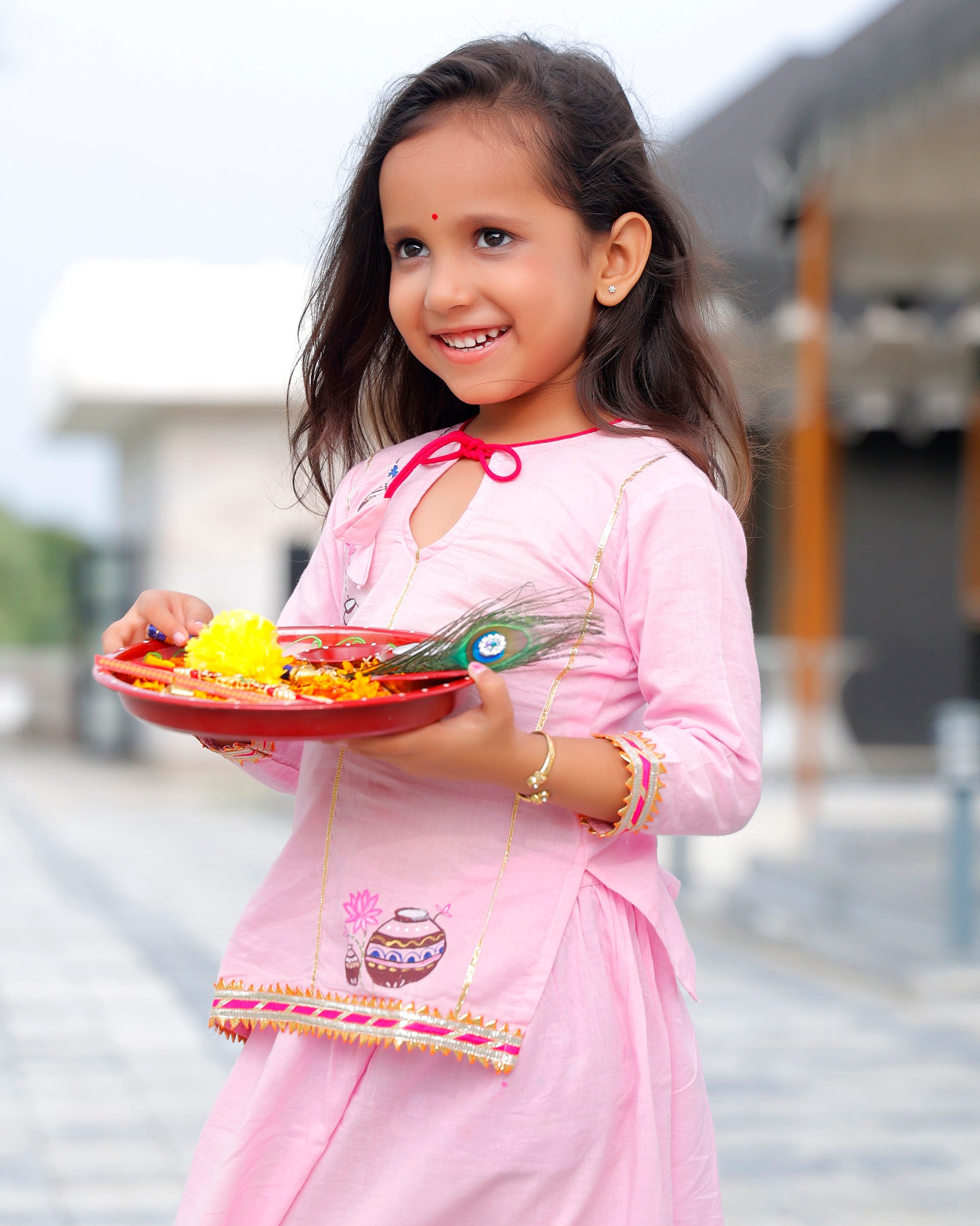 Maakhan Pink Kids Lehenga Set With Dupatta