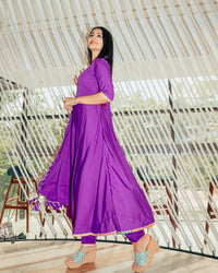 Beautiful violet suit set with Gotta work