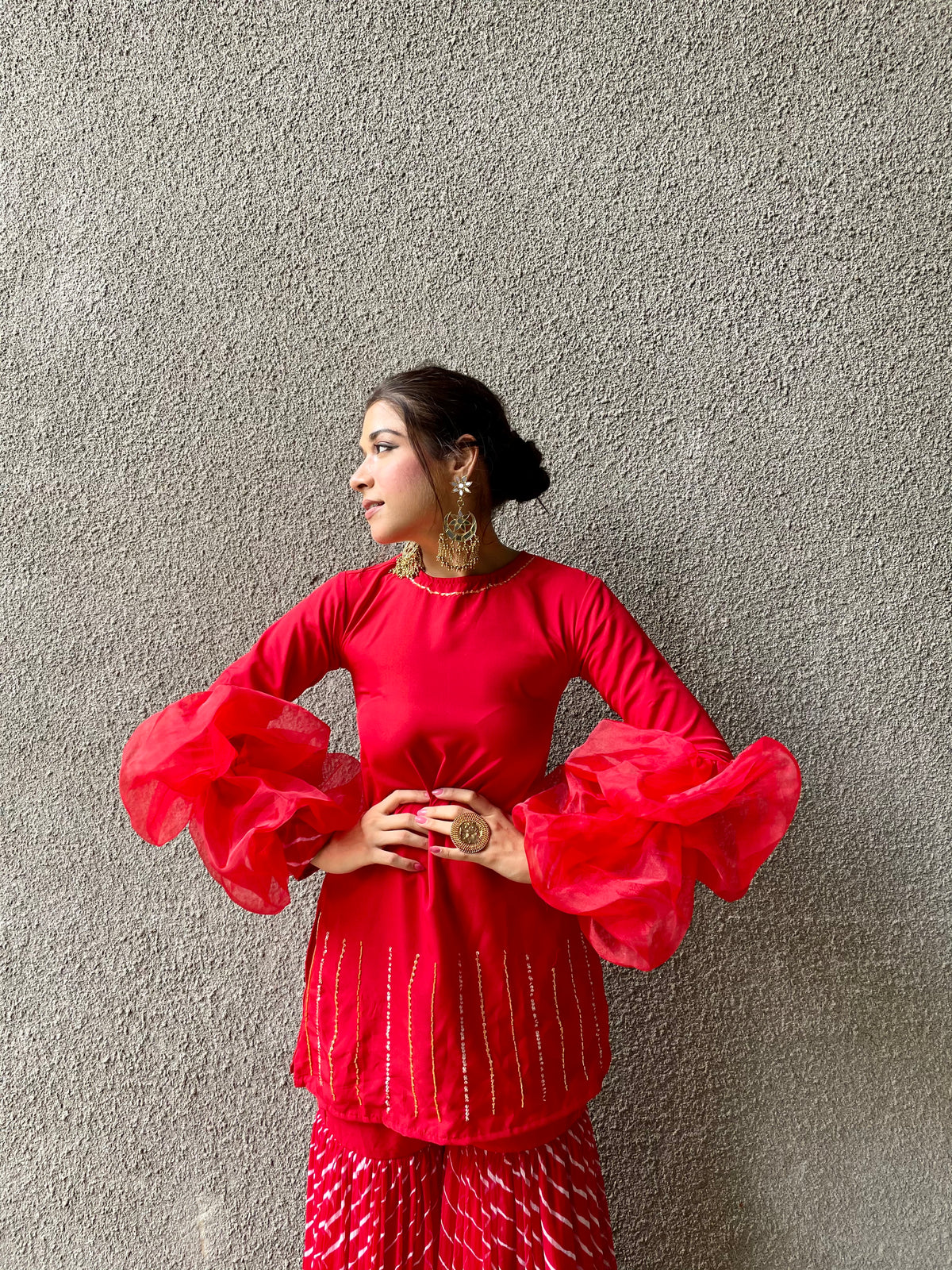 Red leheriya fusion suit set with Balloon sleeves