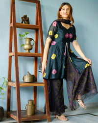 Terk Black Bandhej Suit Set
