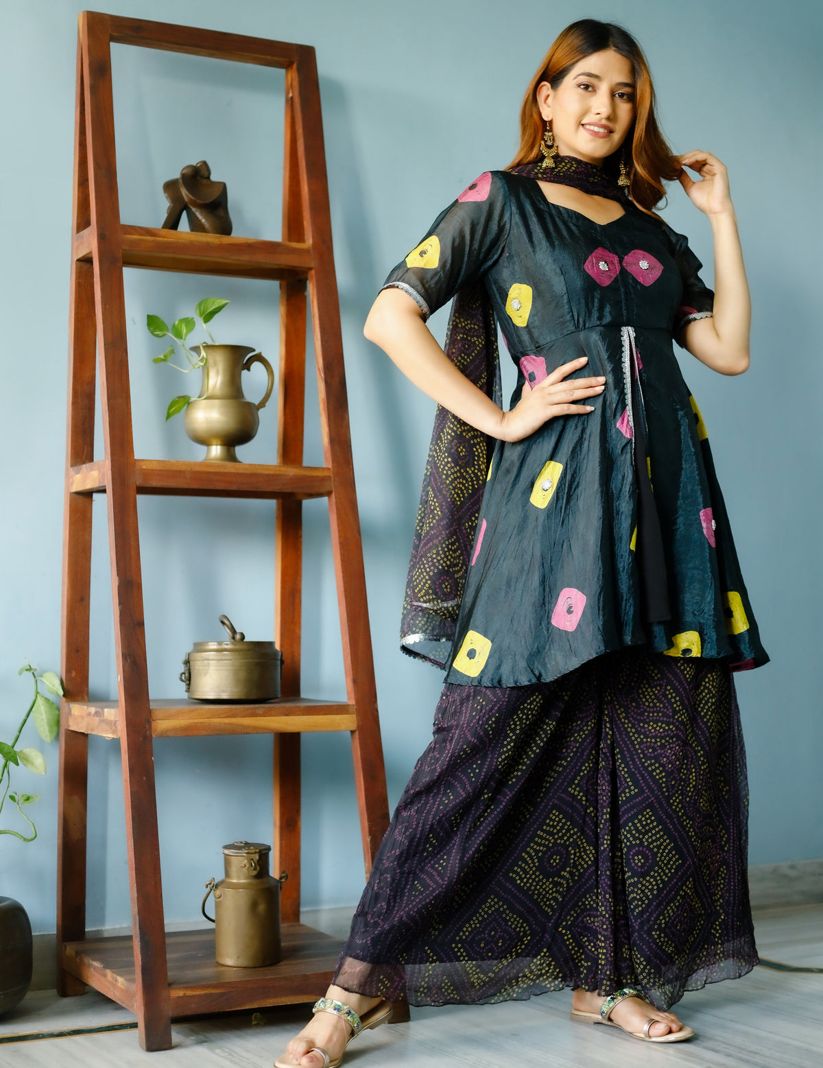 Terk Black Bandhej Suit Set