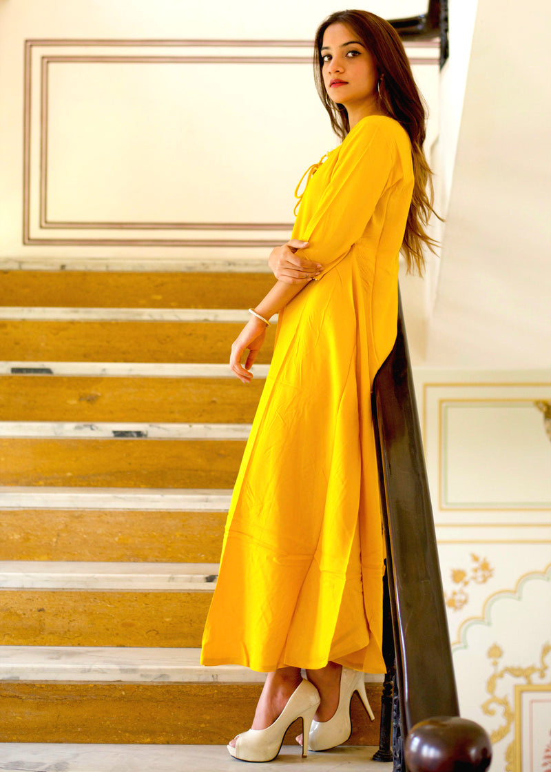 Kurtas | Selling Yellow Colour Kurti Only I'm Just Showing Complete Look  You Can Carry With Any Colour Combination | Freeup
