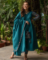 Sleeves Embroidered Suit set with potli