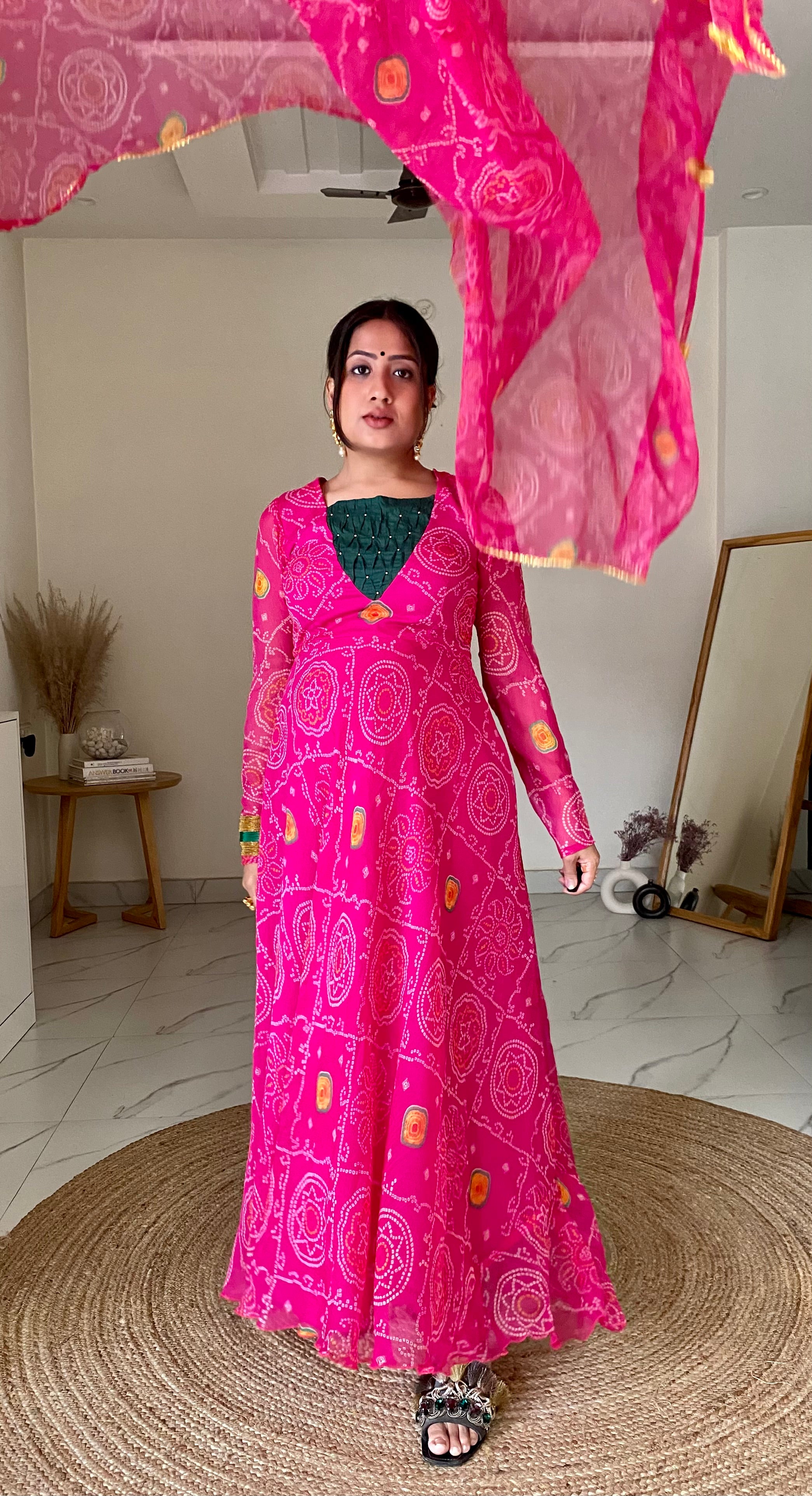 Lilah Rani Bandhej Suit