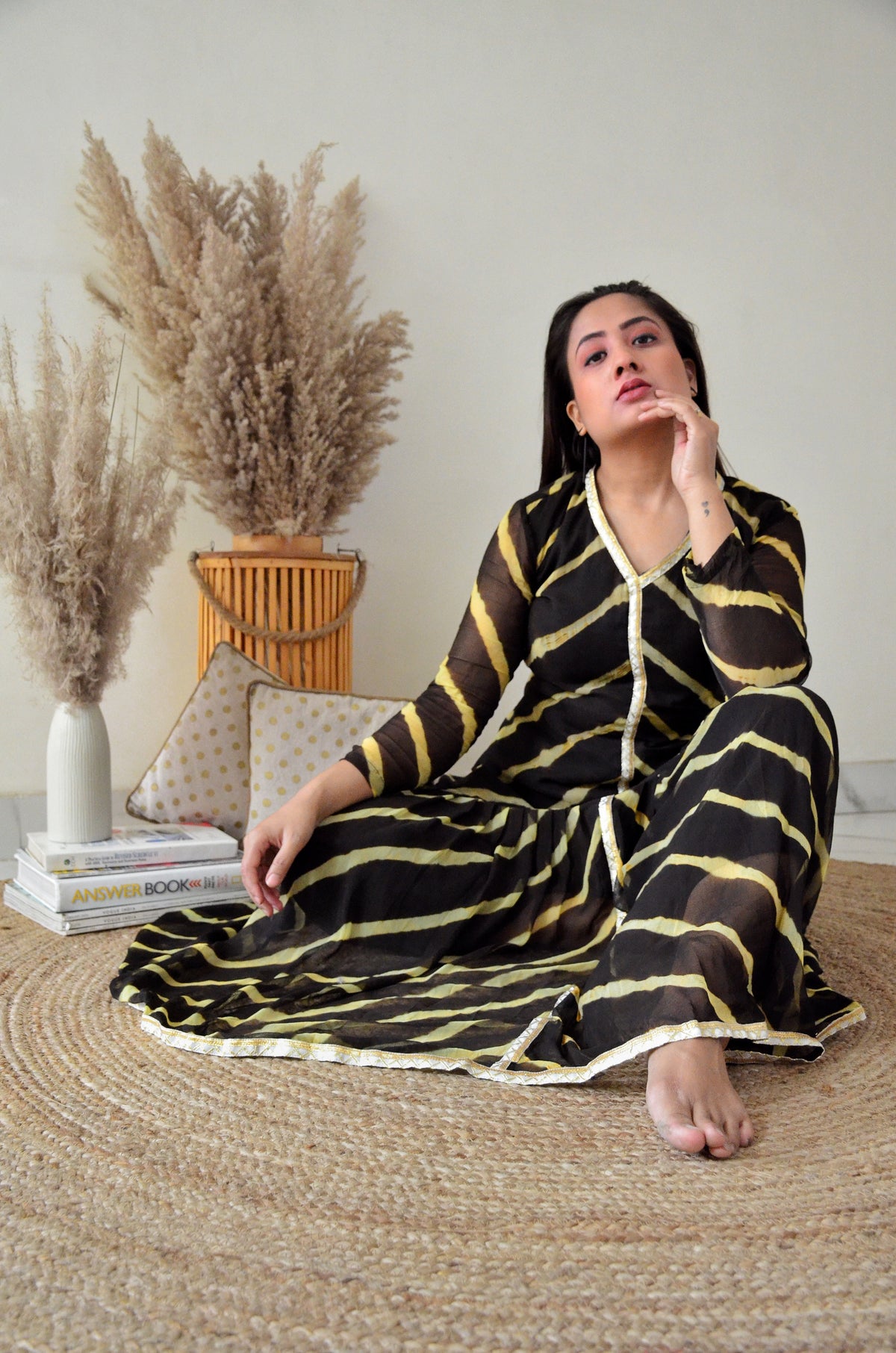 Ash Black Lehariya Kurta Set