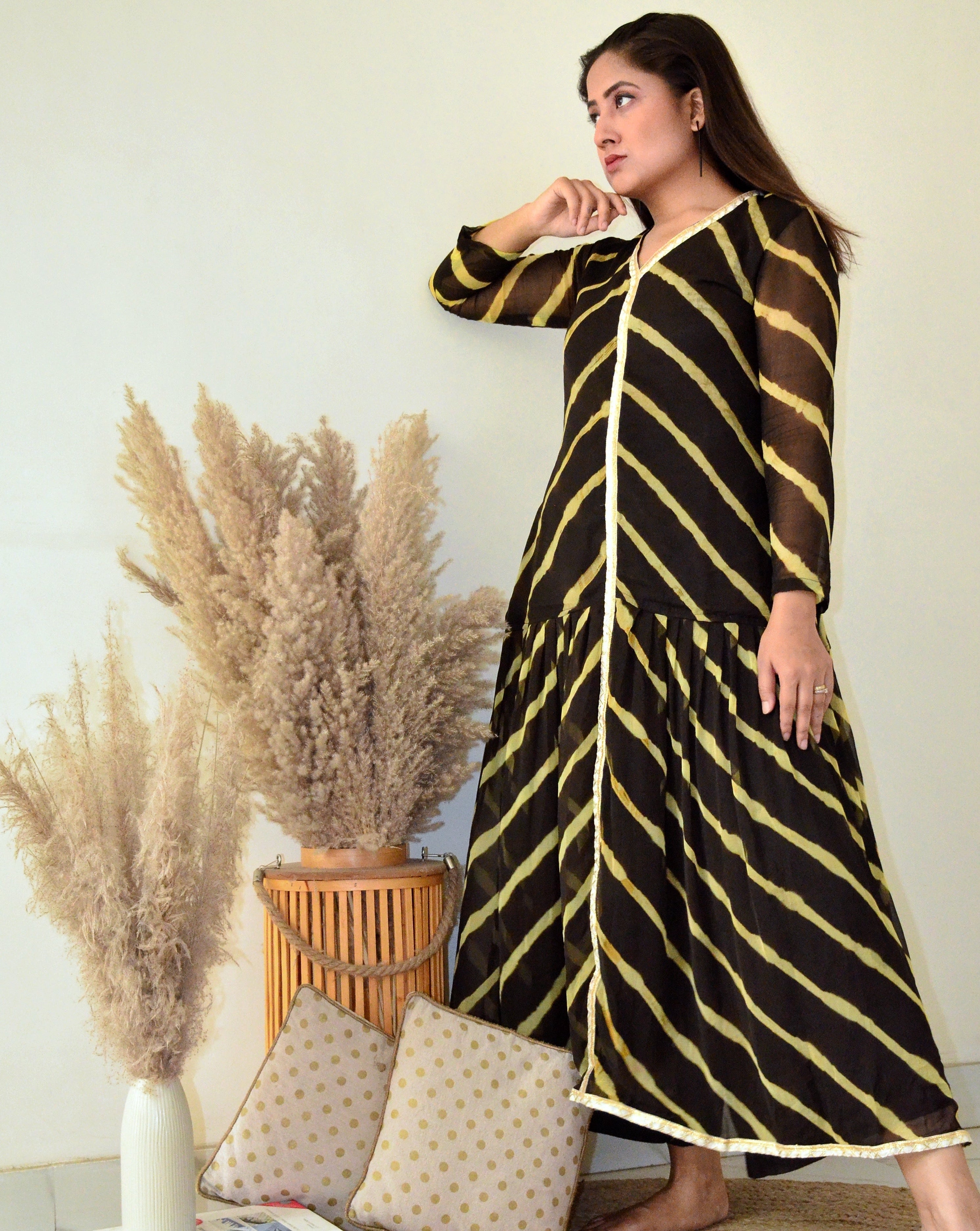 Ash Black Lehariya Kurta Set