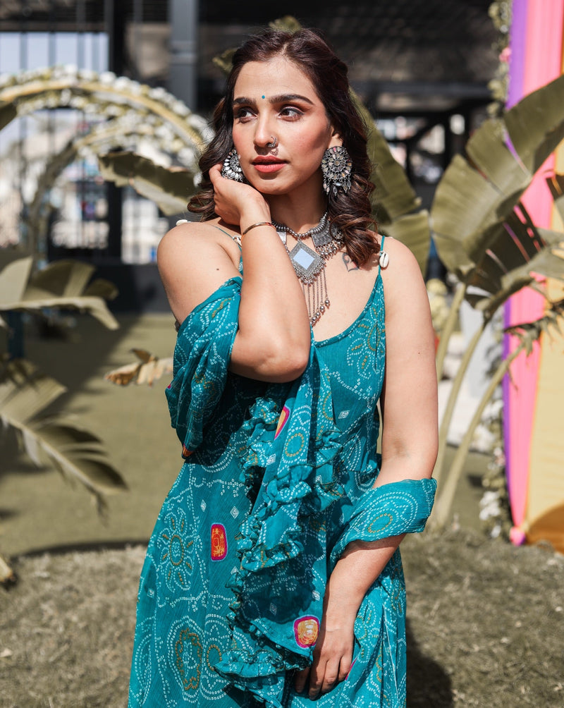 Aasmani Rag Aasmani Blue Bandhej Suit Set – Thread & Button
