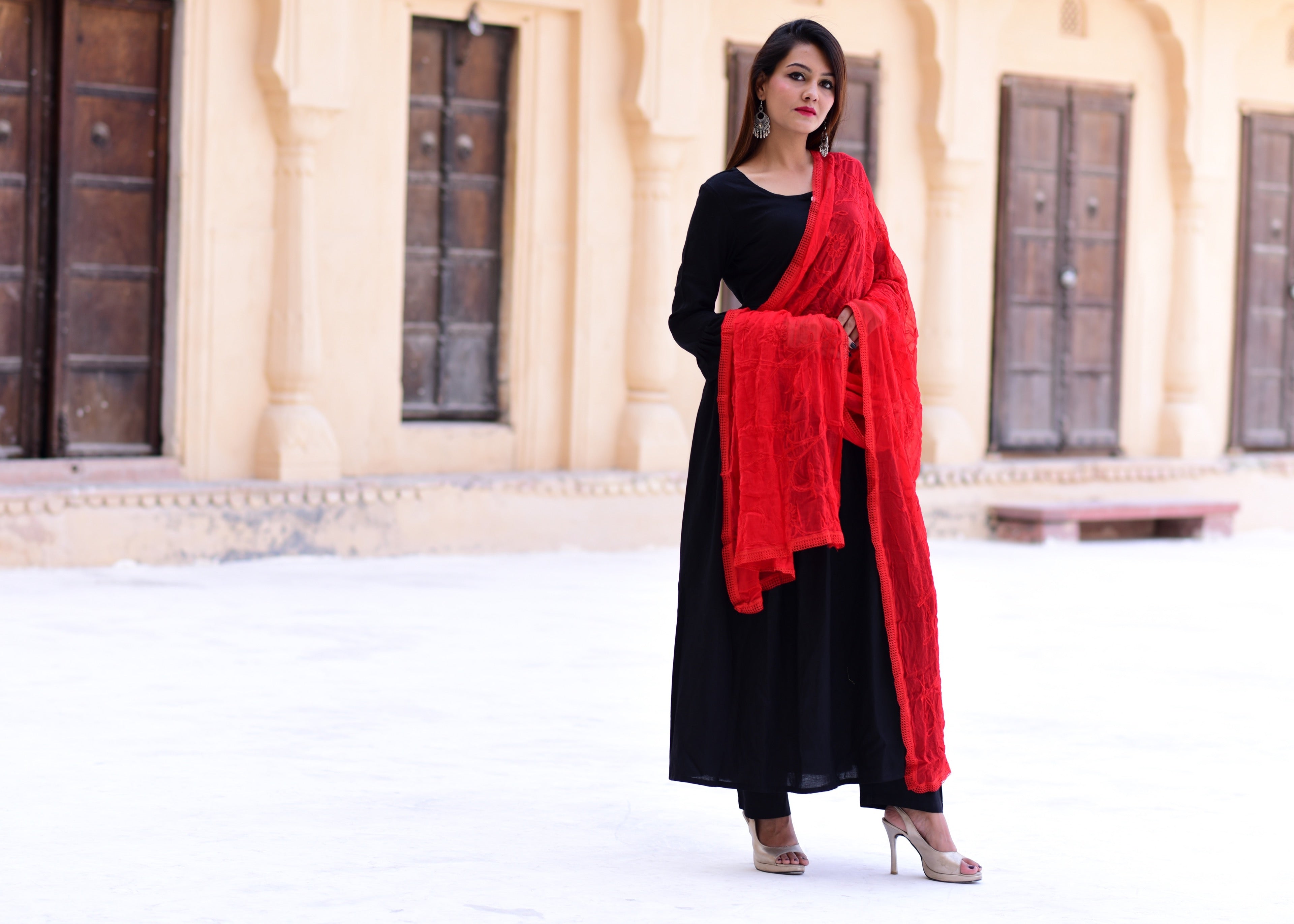 Beautiful Black kurta Set with kashmiri red dupatta