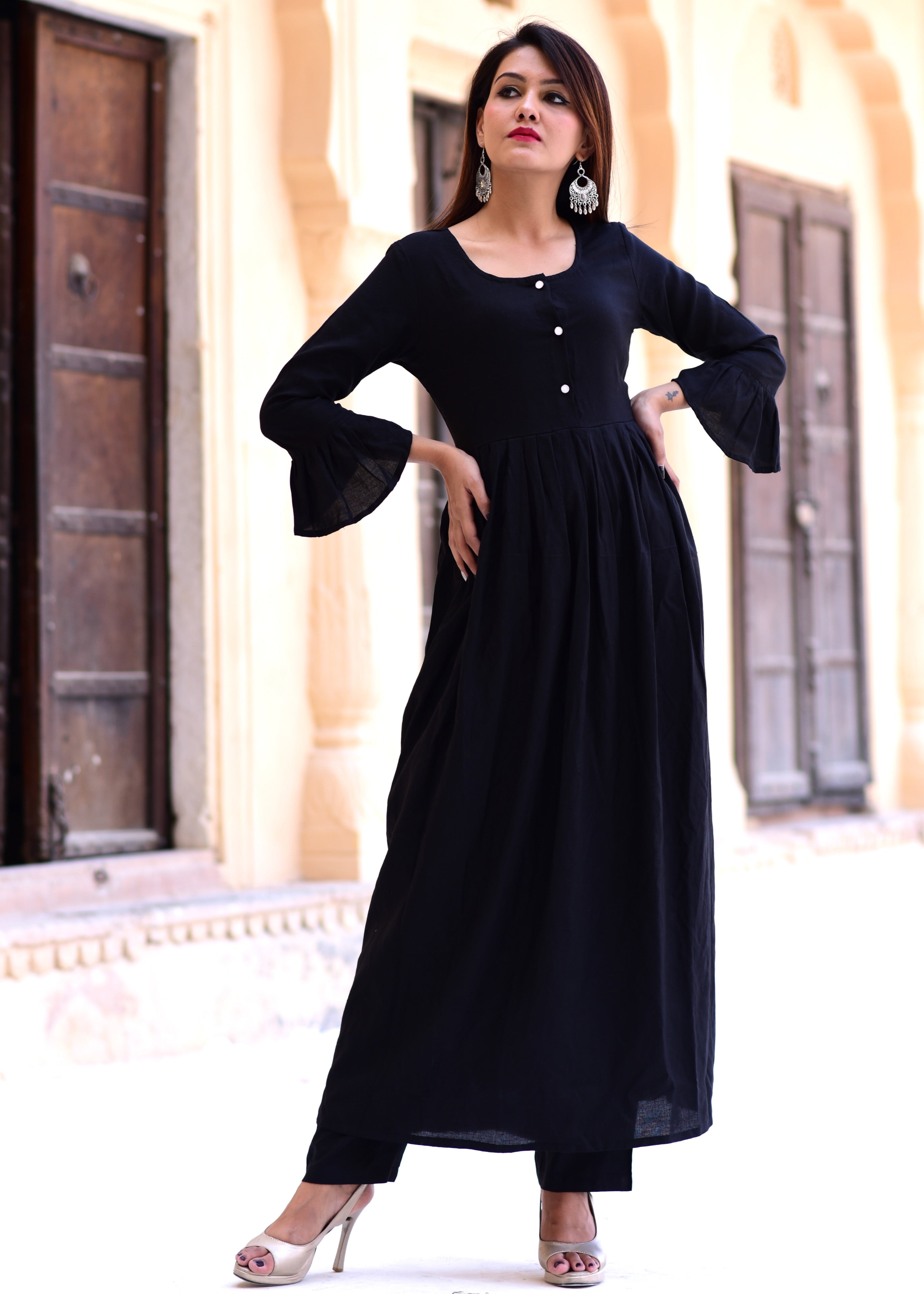 Beautiful Black kurta Set with kashmiri red dupatta