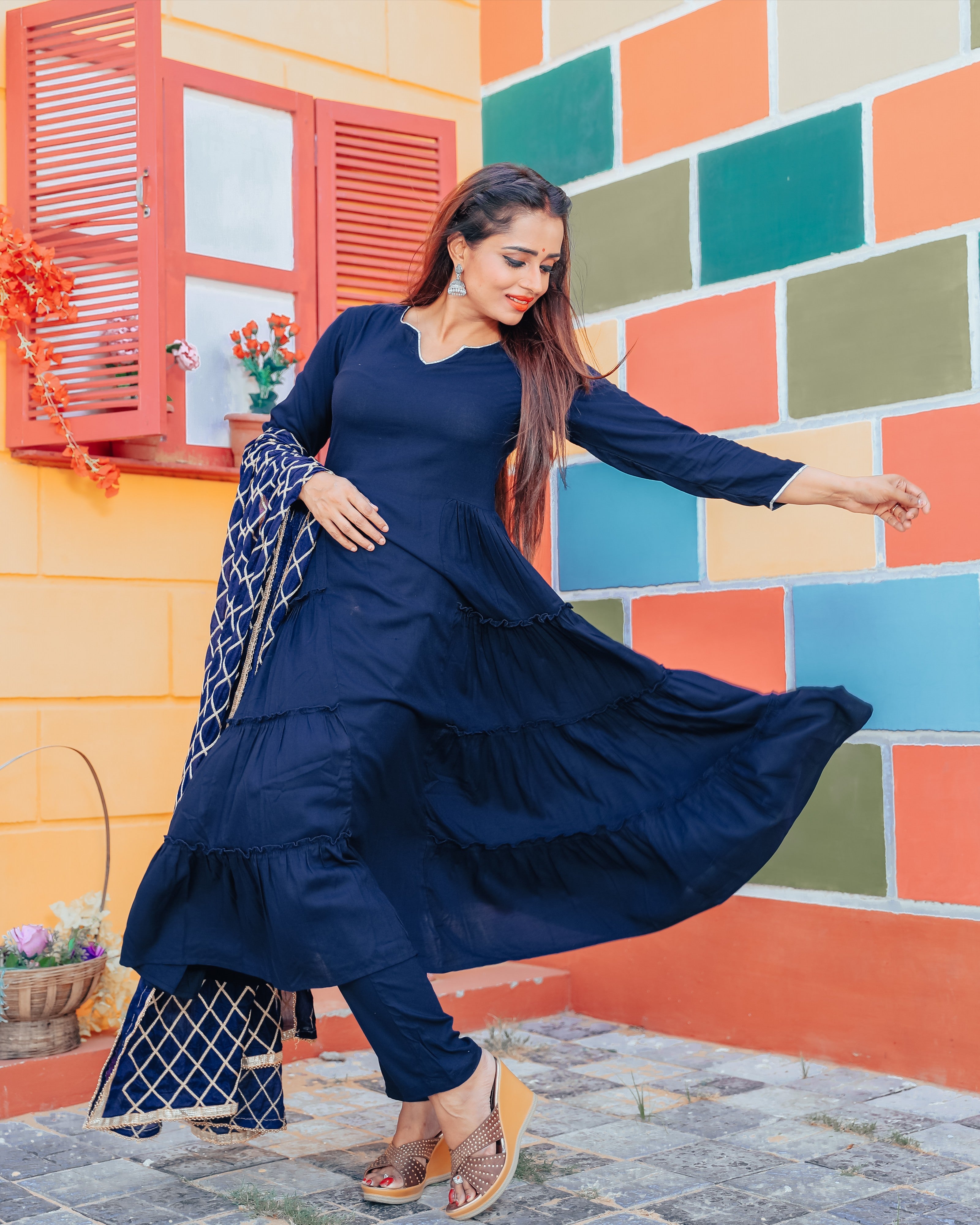 Egyptian Blue Suit Set With Gotta Jaal Dupatta